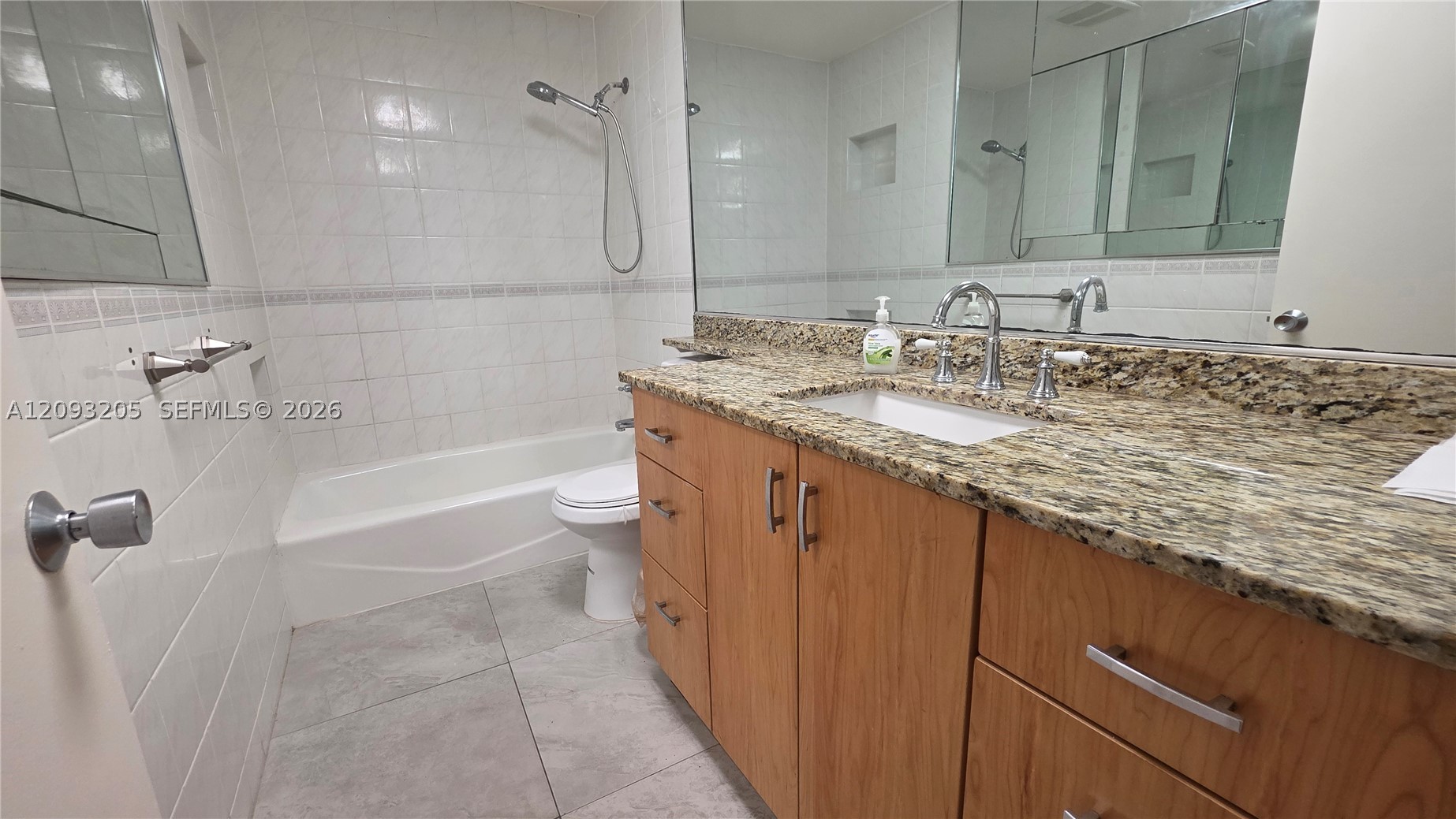 19362 SW 103rd Ct #B, Cutler Bay FL 33157