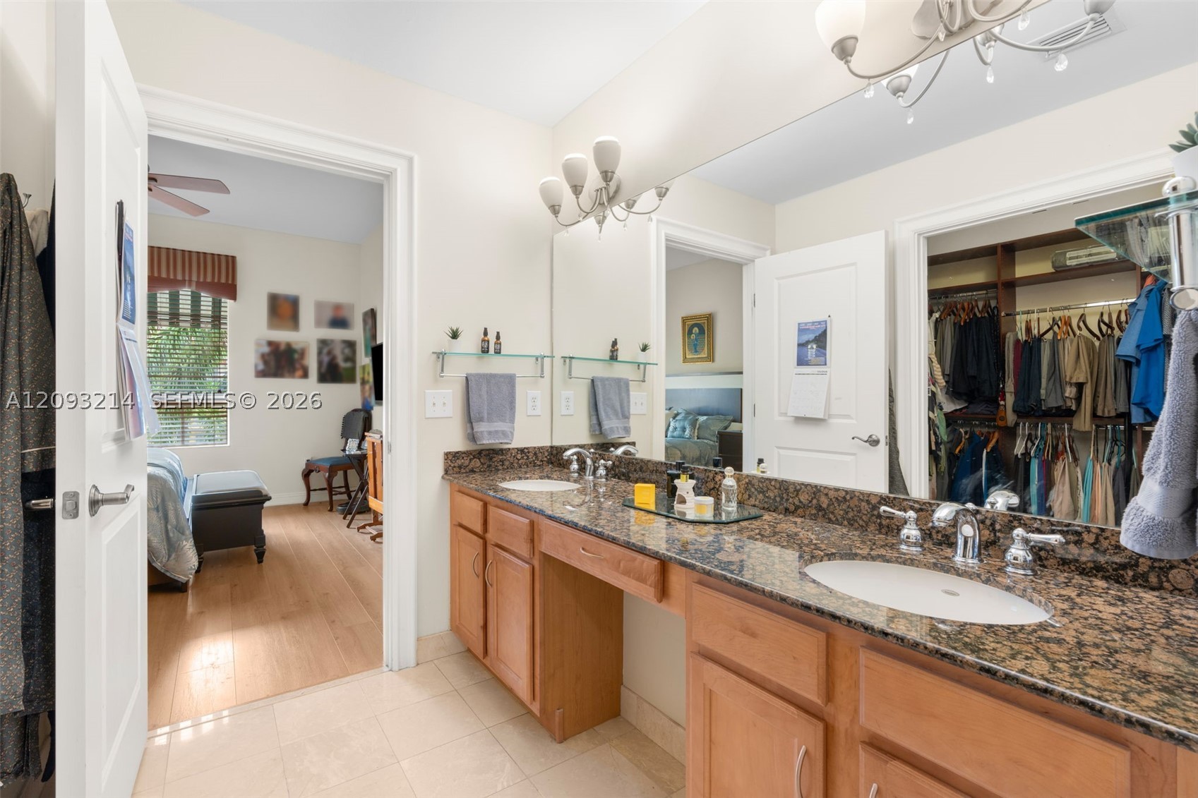 16101 Emerald Estates Dr #448, Weston FL 33331