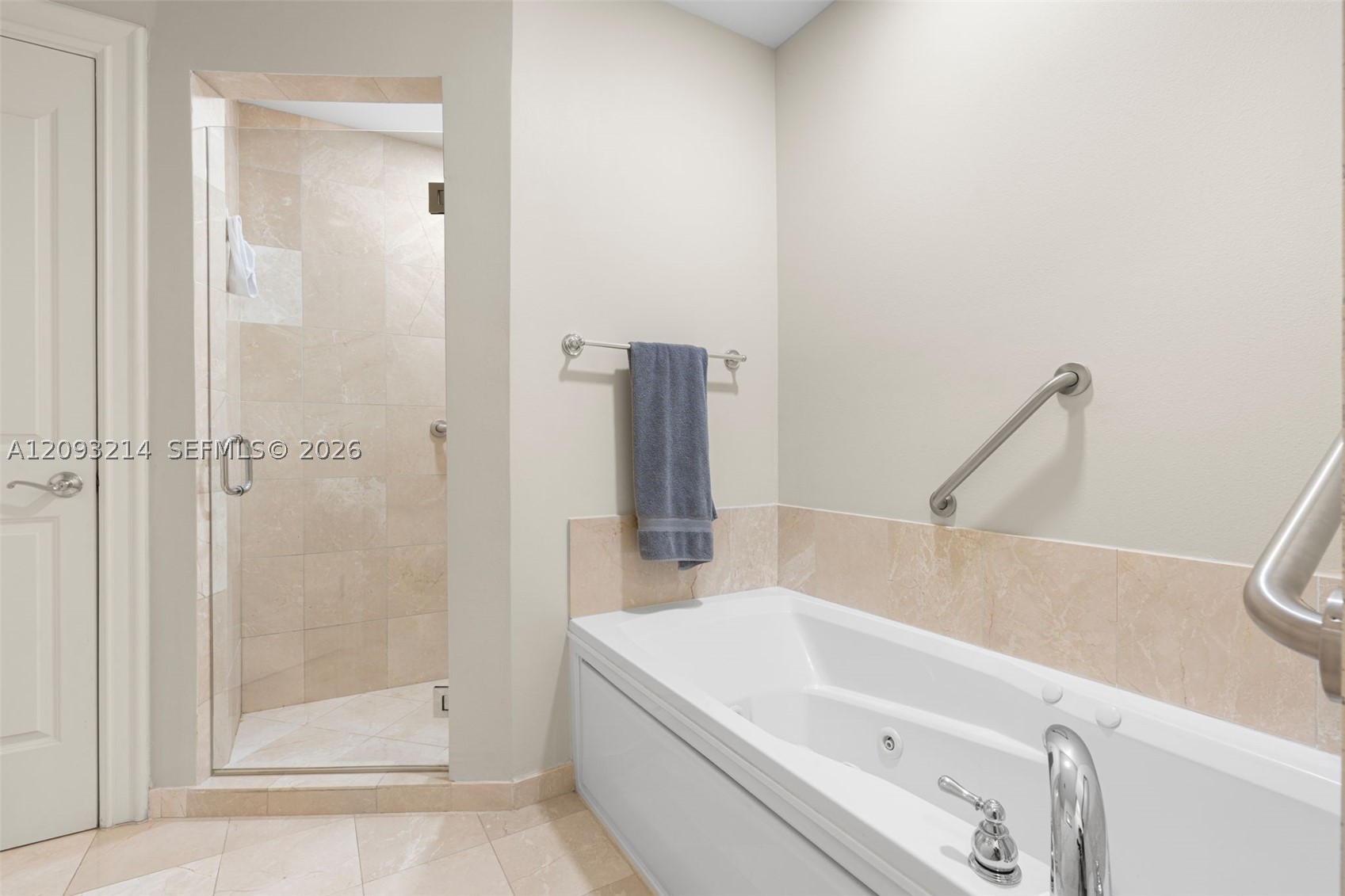 16101 Emerald Estates Dr #448, Weston FL 33331