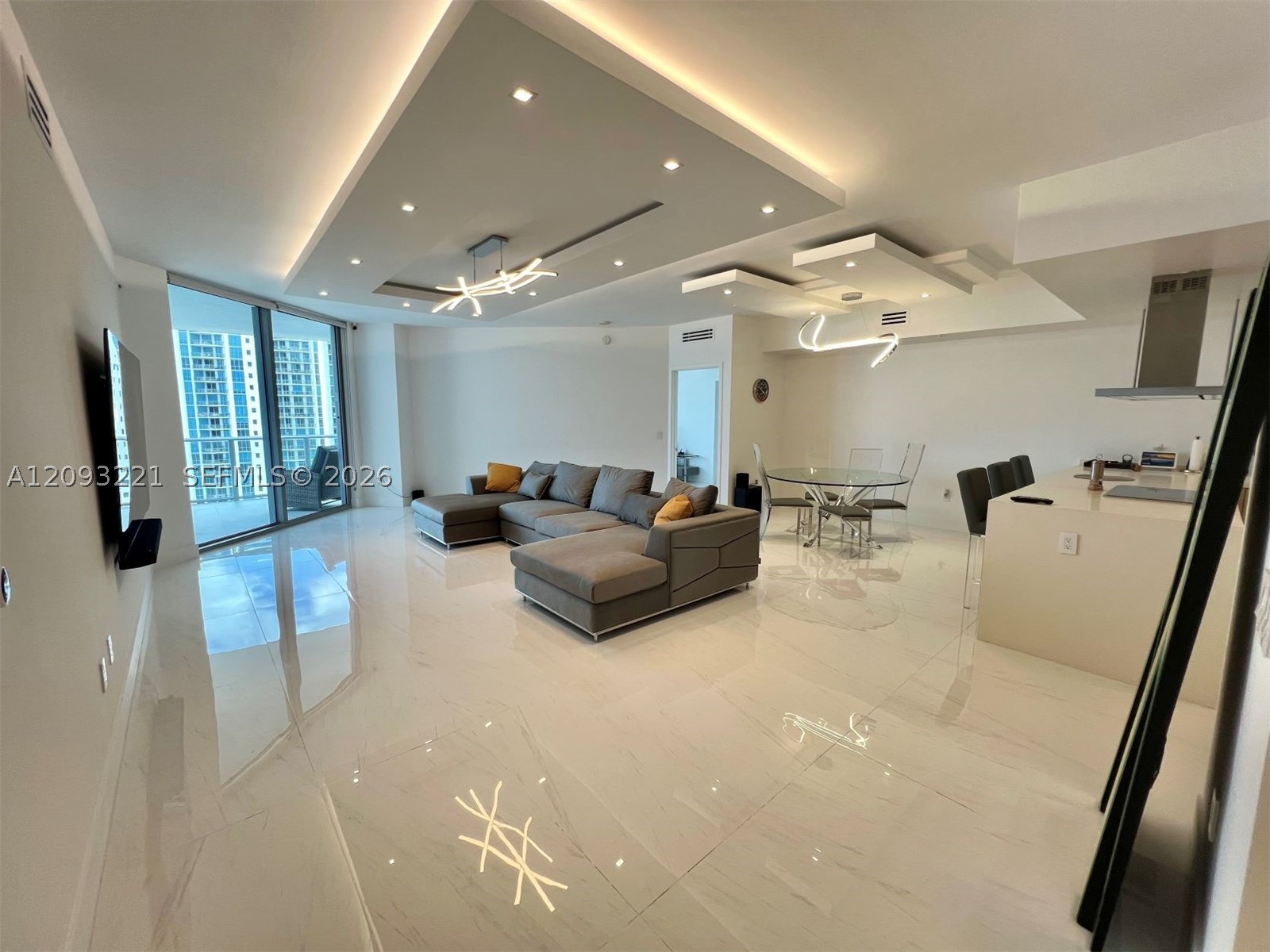 17301 Biscayne Blvd #1707, North Miami Beach FL 33160