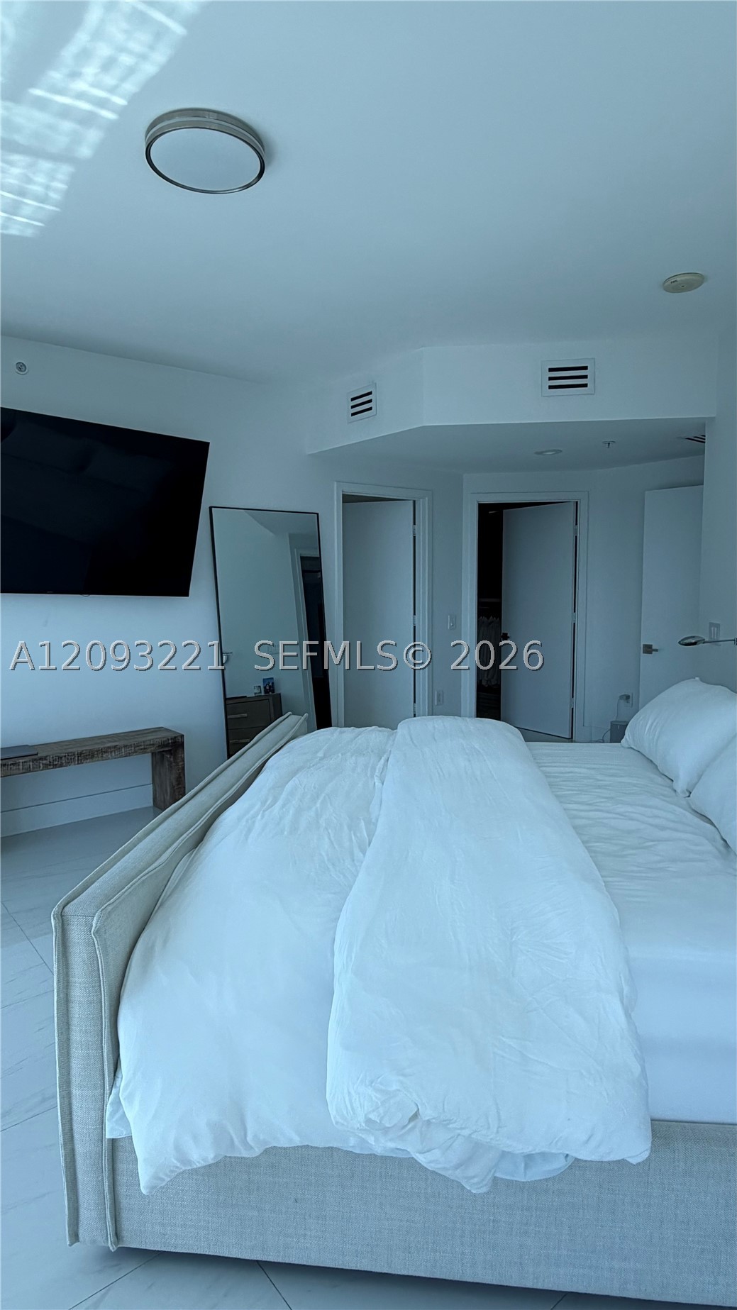 17301 Biscayne Blvd #1707, North Miami Beach FL 33160