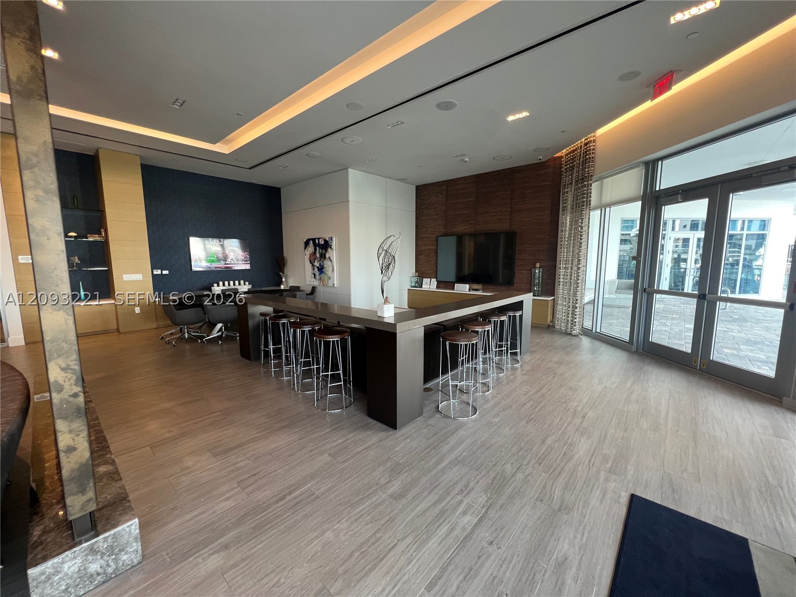 17301 Biscayne Blvd #1707, North Miami Beach FL 33160