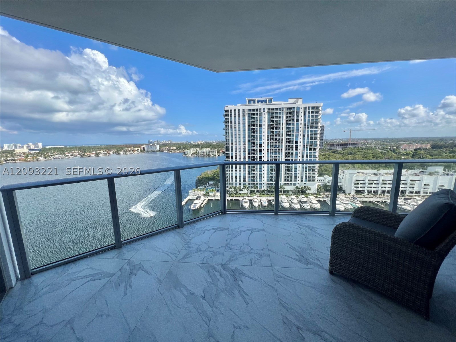 17301 Biscayne Blvd #1707, North Miami Beach FL 33160