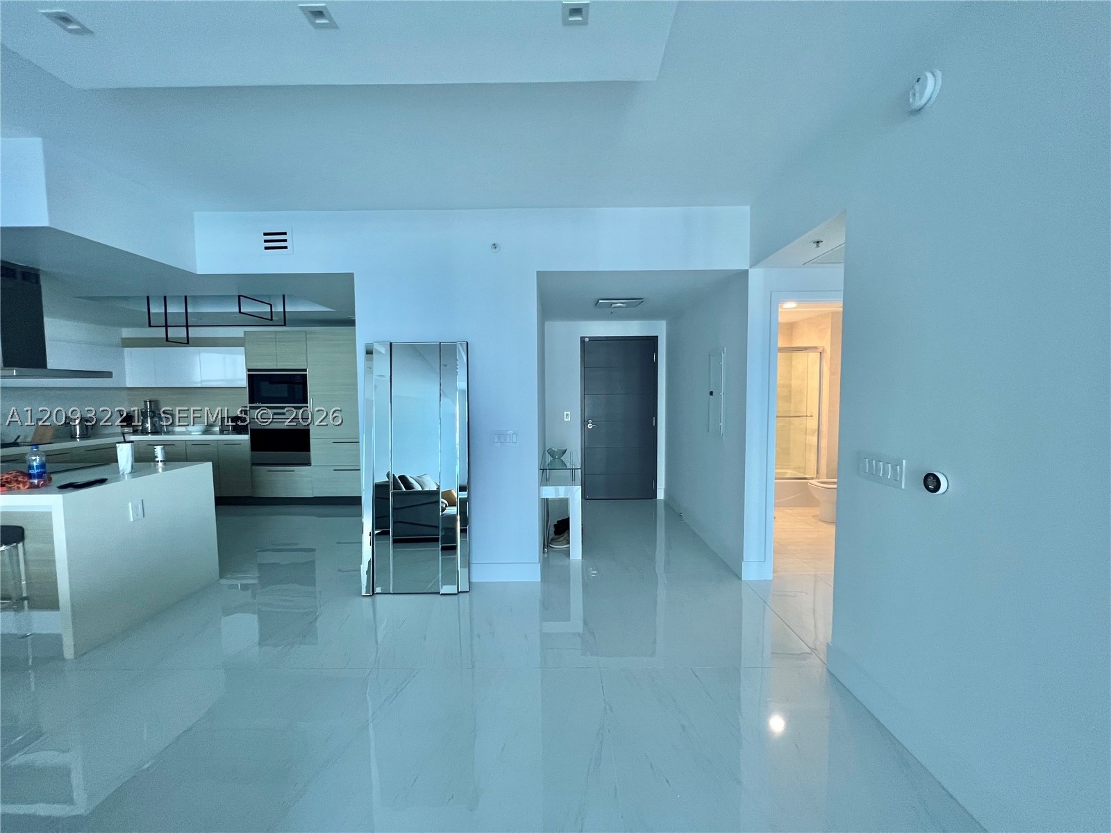 17301 Biscayne Blvd #1707, North Miami Beach FL 33160