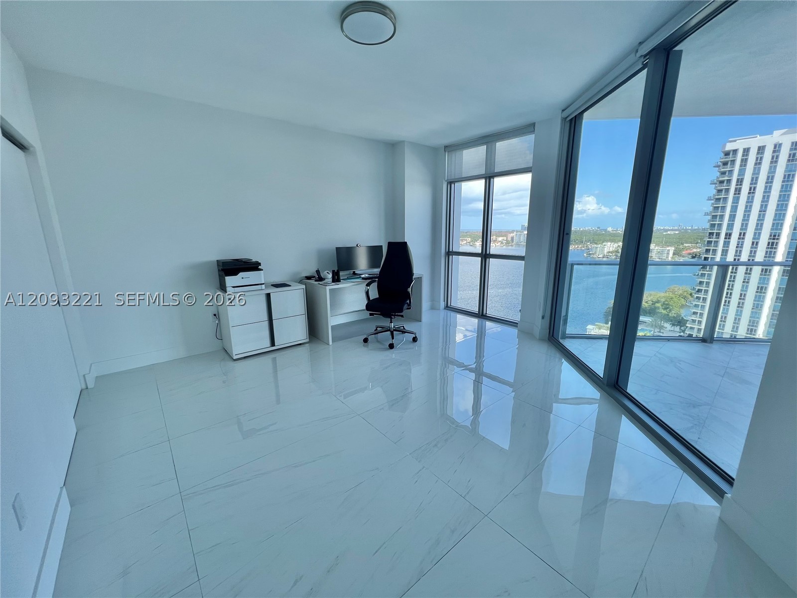 17301 Biscayne Blvd #1707, North Miami Beach FL 33160