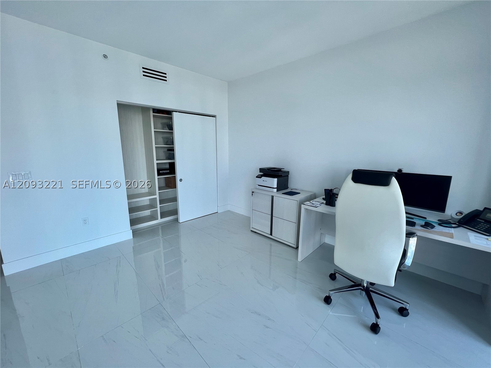 17301 Biscayne Blvd #1707, North Miami Beach FL 33160