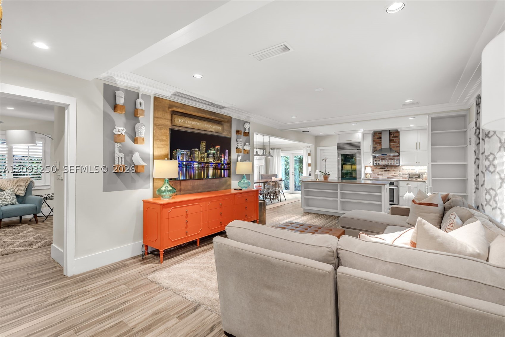 700 Vilabella Ave, Coral Gables FL 33146