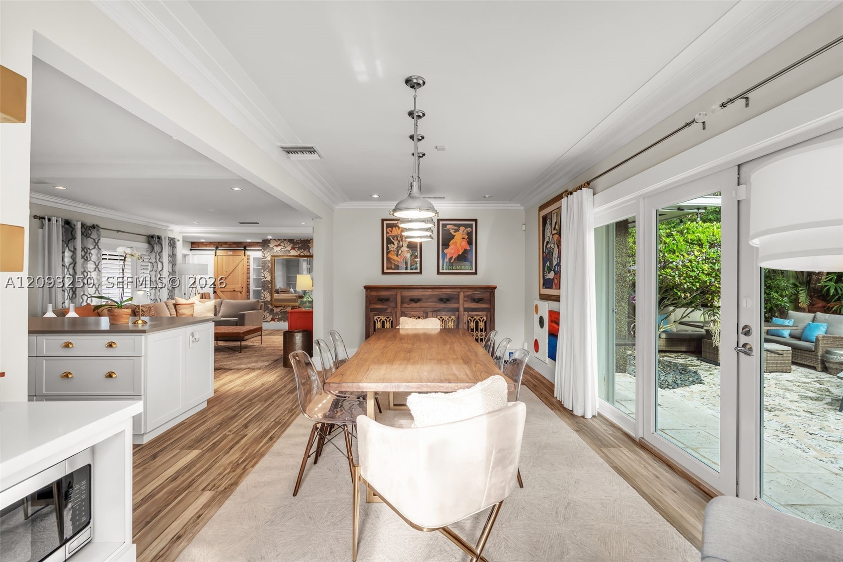 700 Vilabella Ave, Coral Gables FL 33146