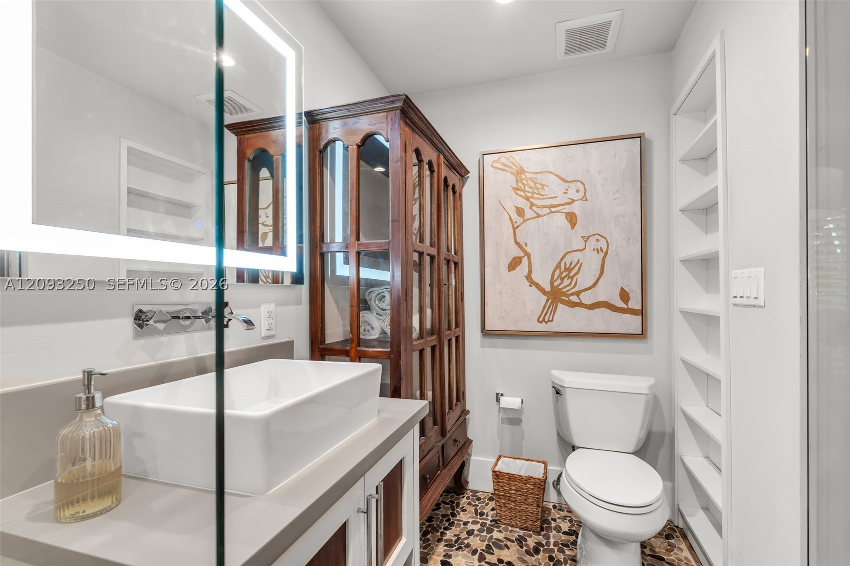700 Vilabella Ave, Coral Gables FL 33146