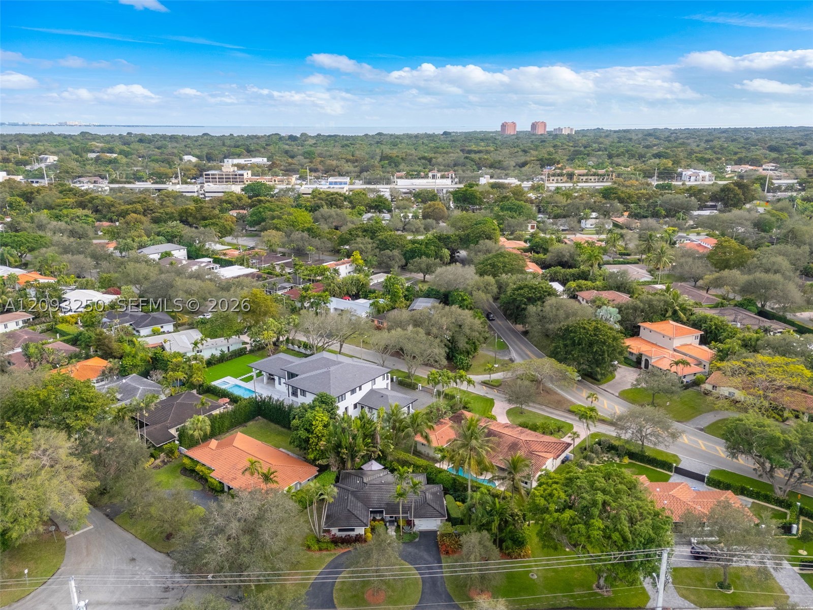 700 Vilabella Ave, Coral Gables FL 33146