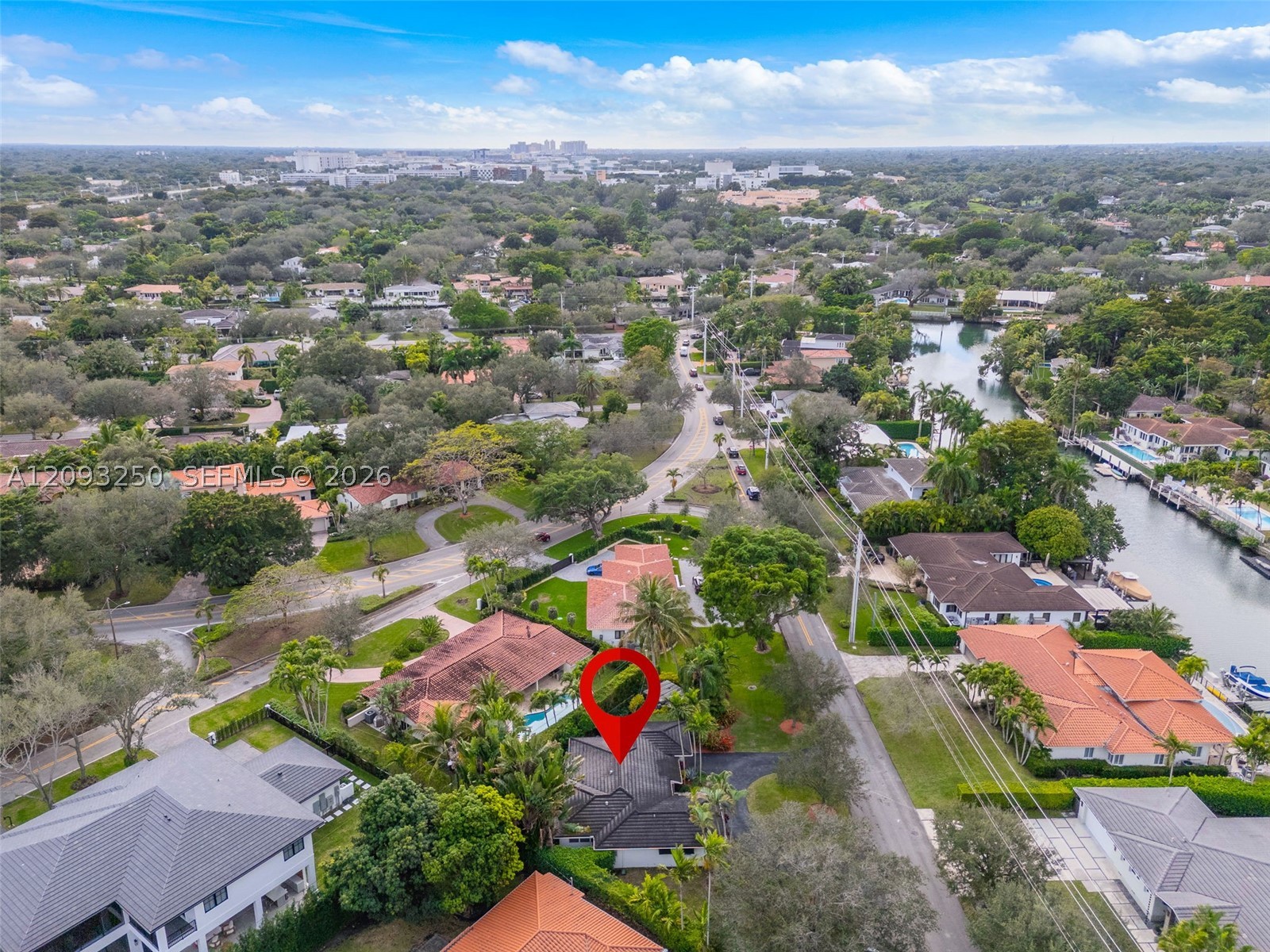 700 Vilabella Ave, Coral Gables FL 33146