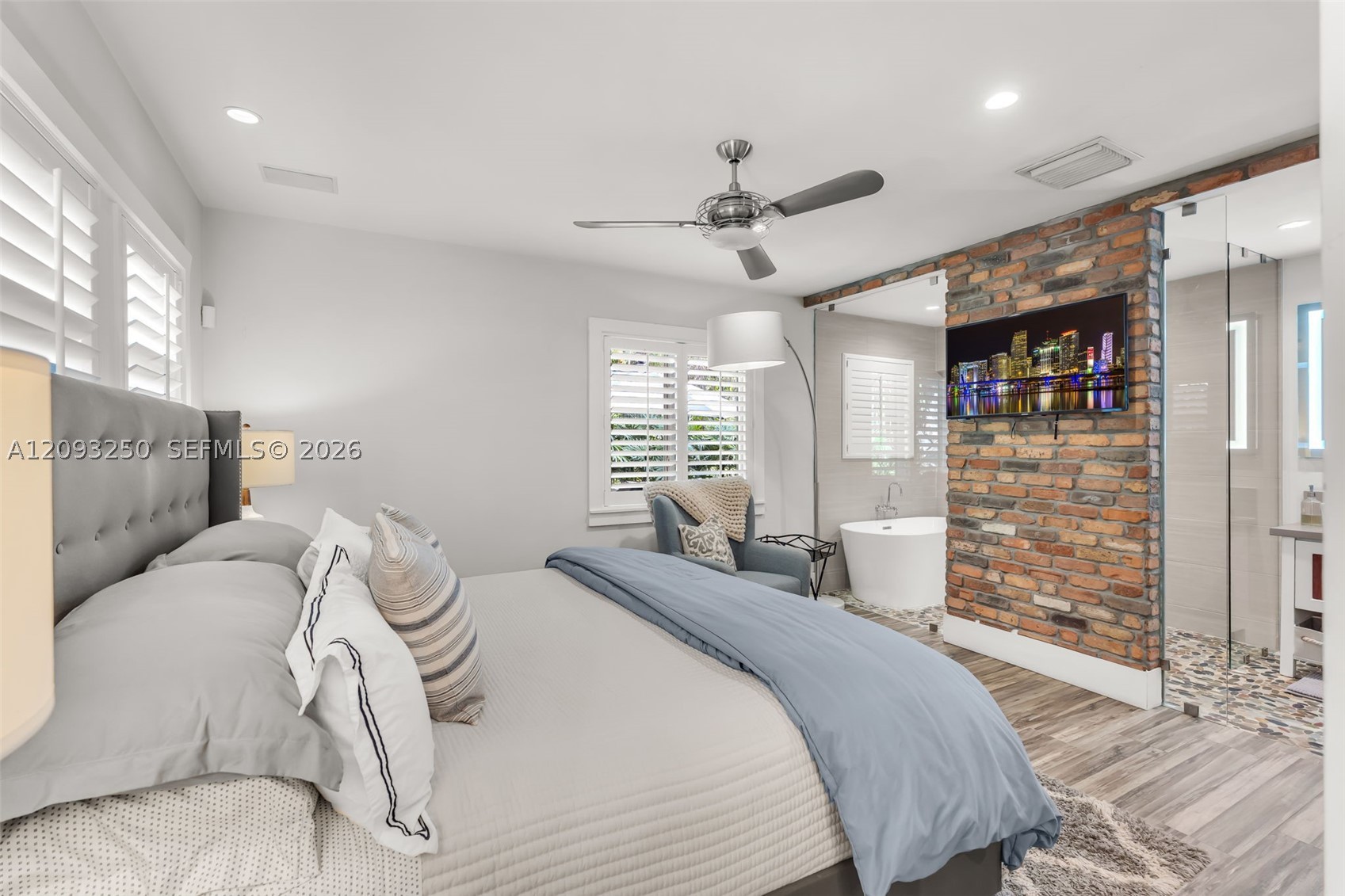700 Vilabella Ave, Coral Gables FL 33146
