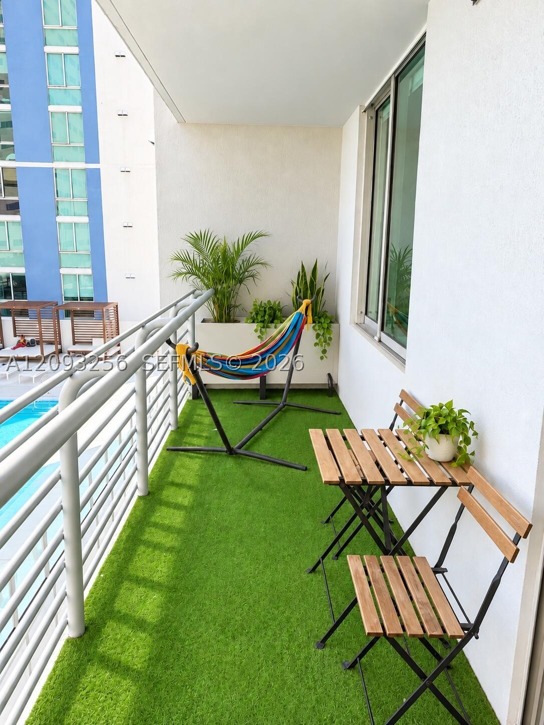 325 S Biscayne Blvd #1424, Miami FL 33131