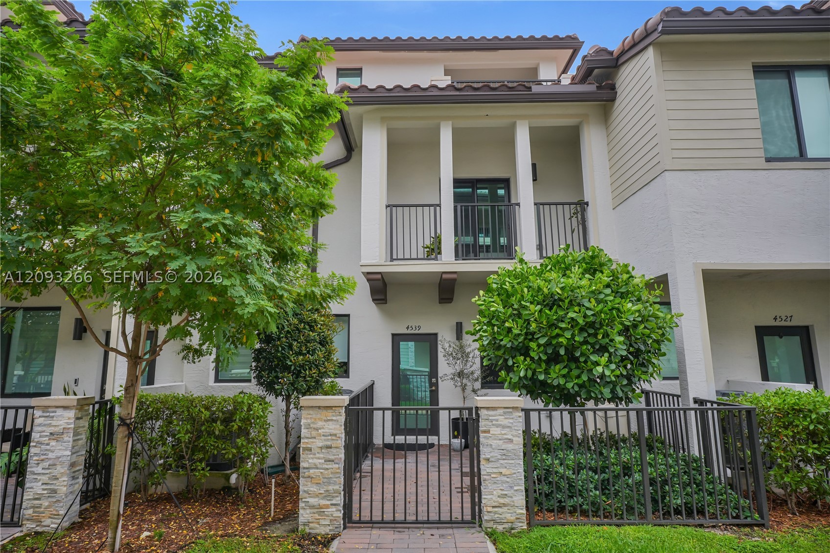 4539 NW 83rd Pkwy, Doral FL 33166