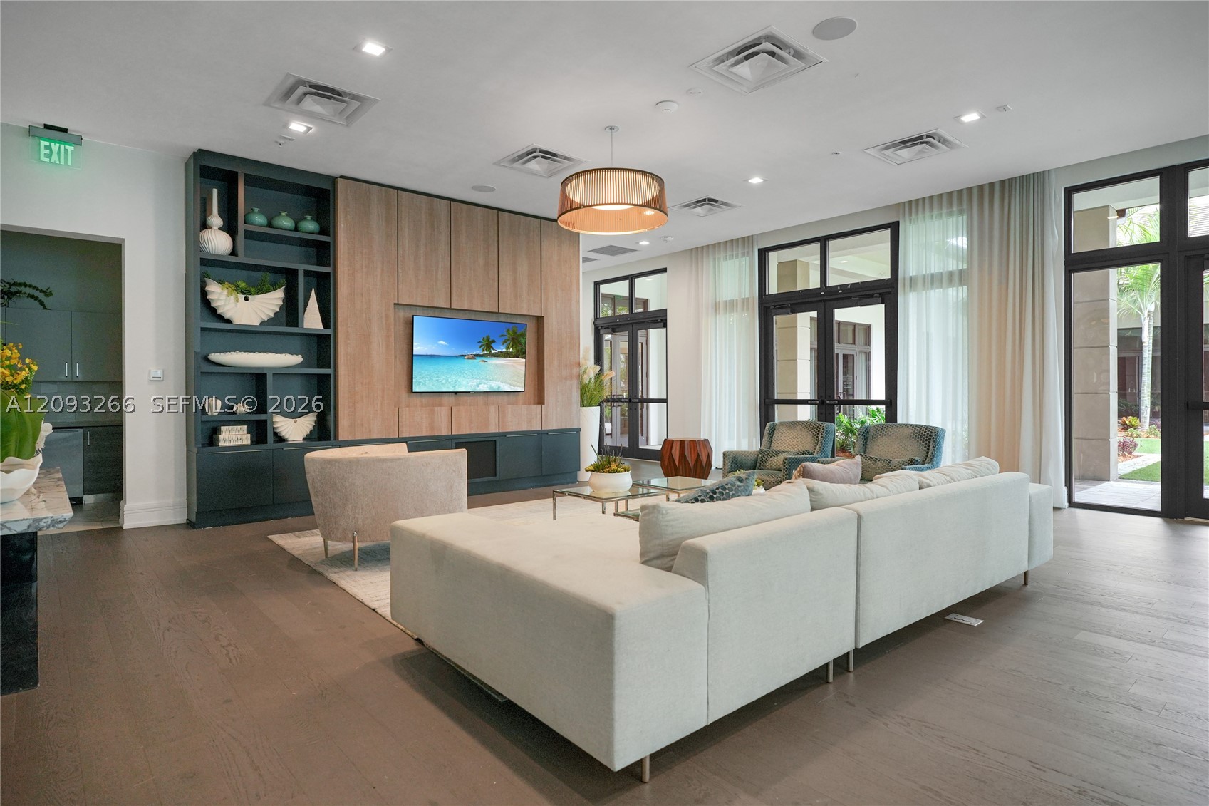 4539 NW 83rd Pkwy, Doral FL 33166