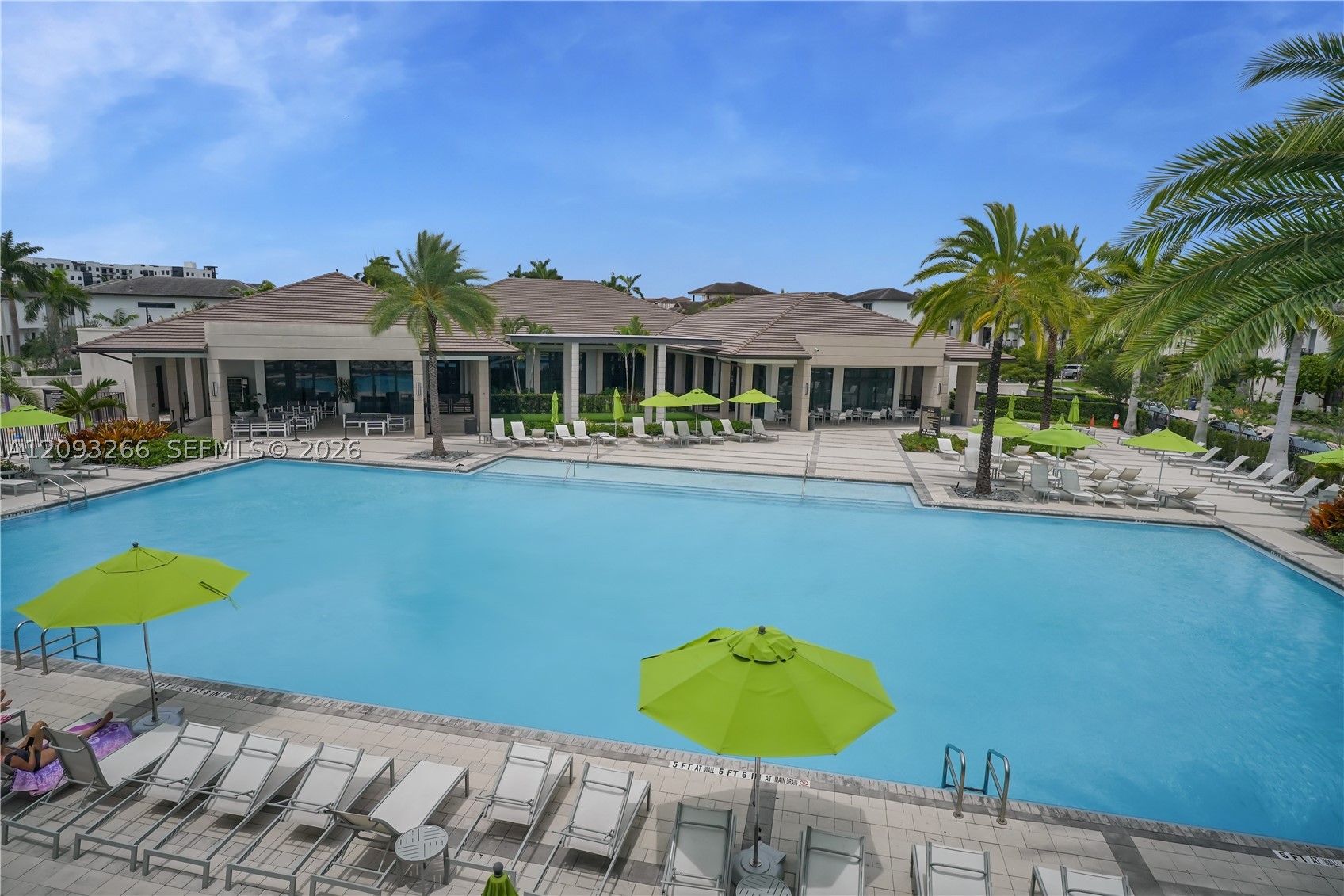 4539 NW 83rd Pkwy, Doral FL 33166