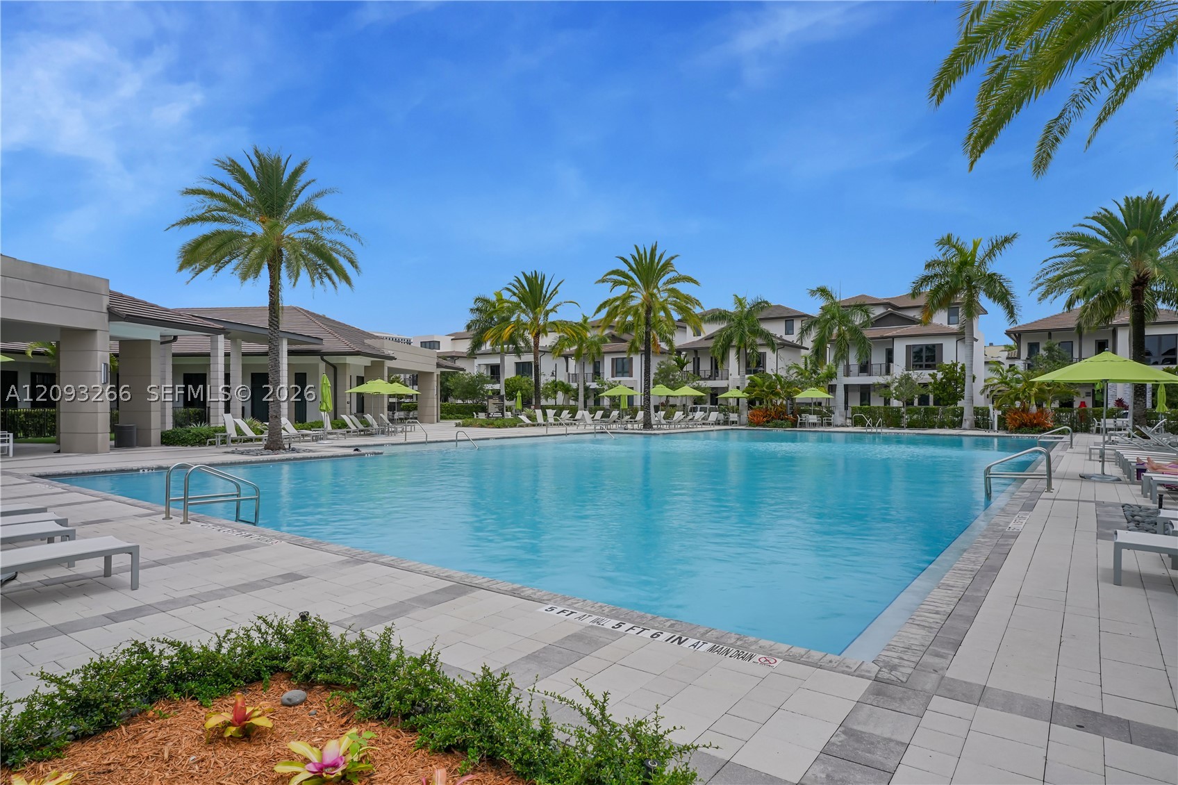 4539 NW 83rd Pkwy, Doral FL 33166