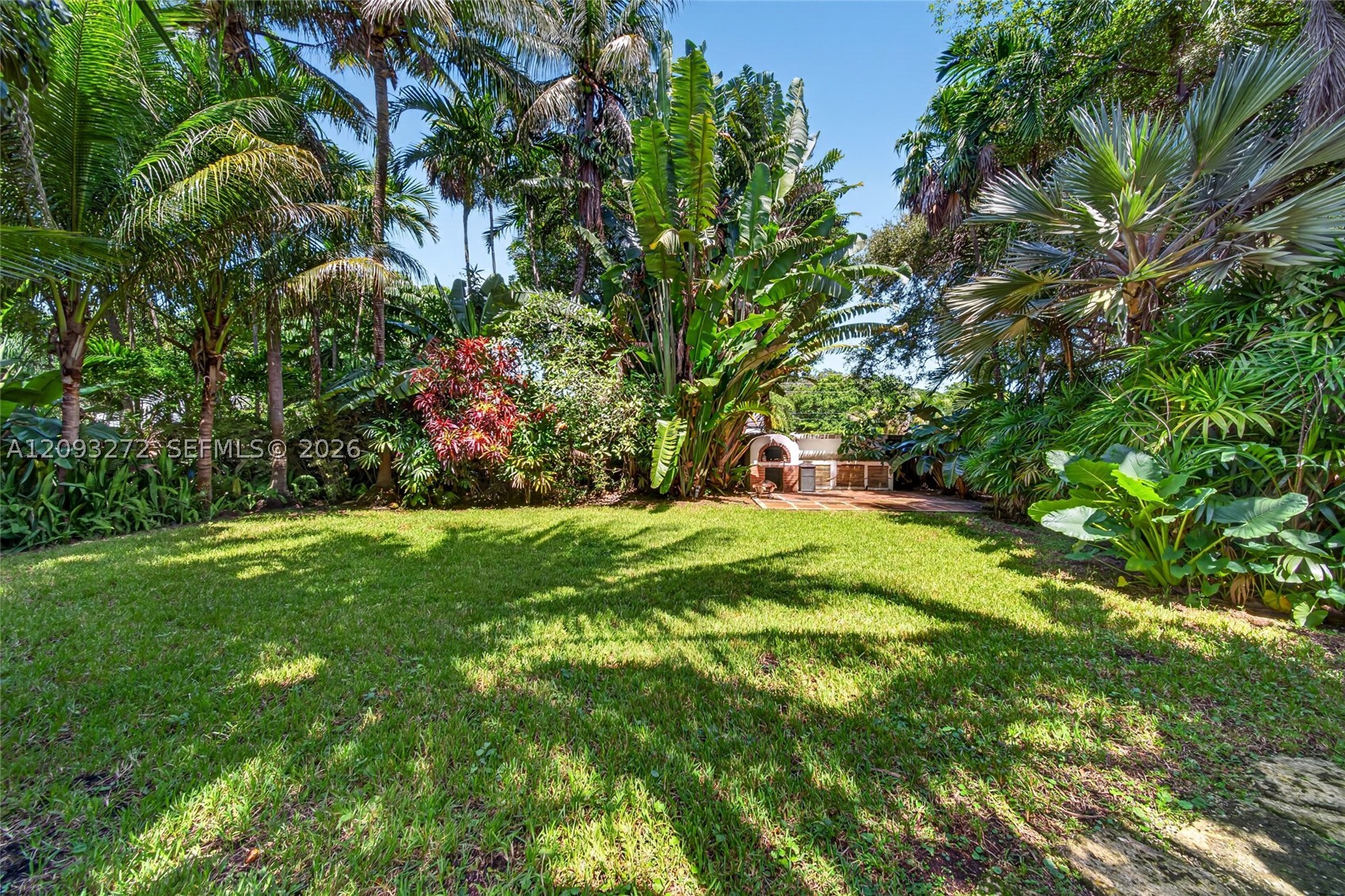 1103 NE 118th St, Biscayne Park FL 33161