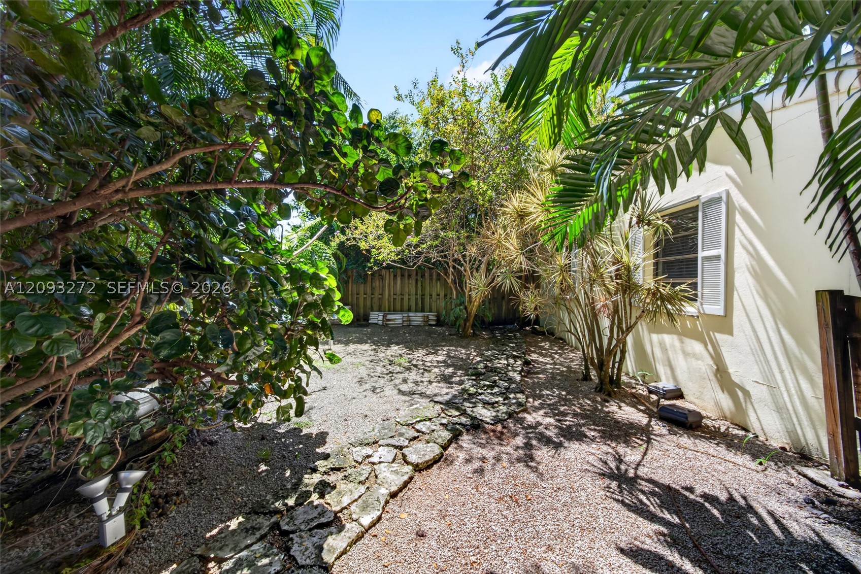 1103 NE 118th St, Biscayne Park FL 33161