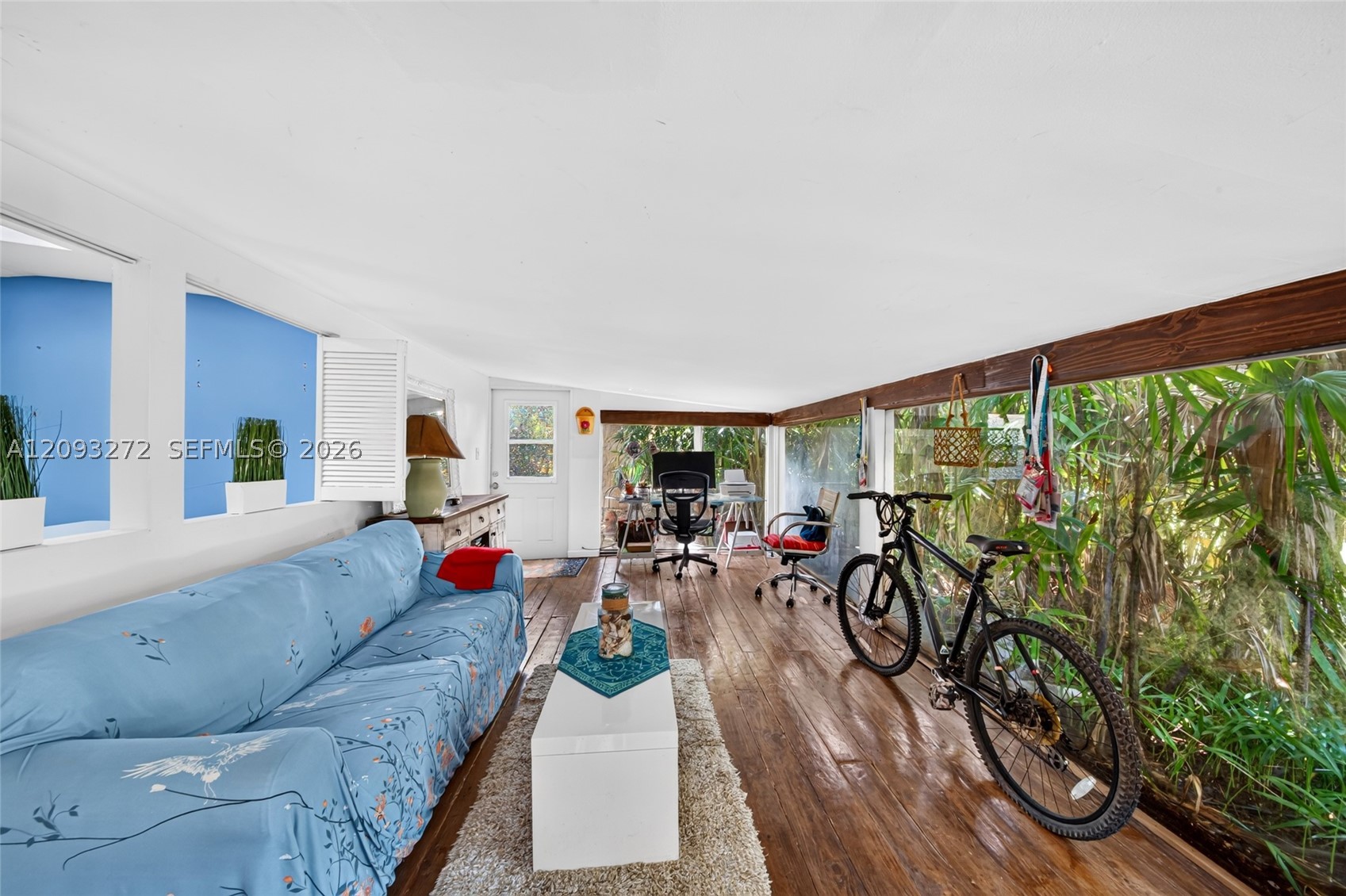1103 NE 118th St, Biscayne Park FL 33161