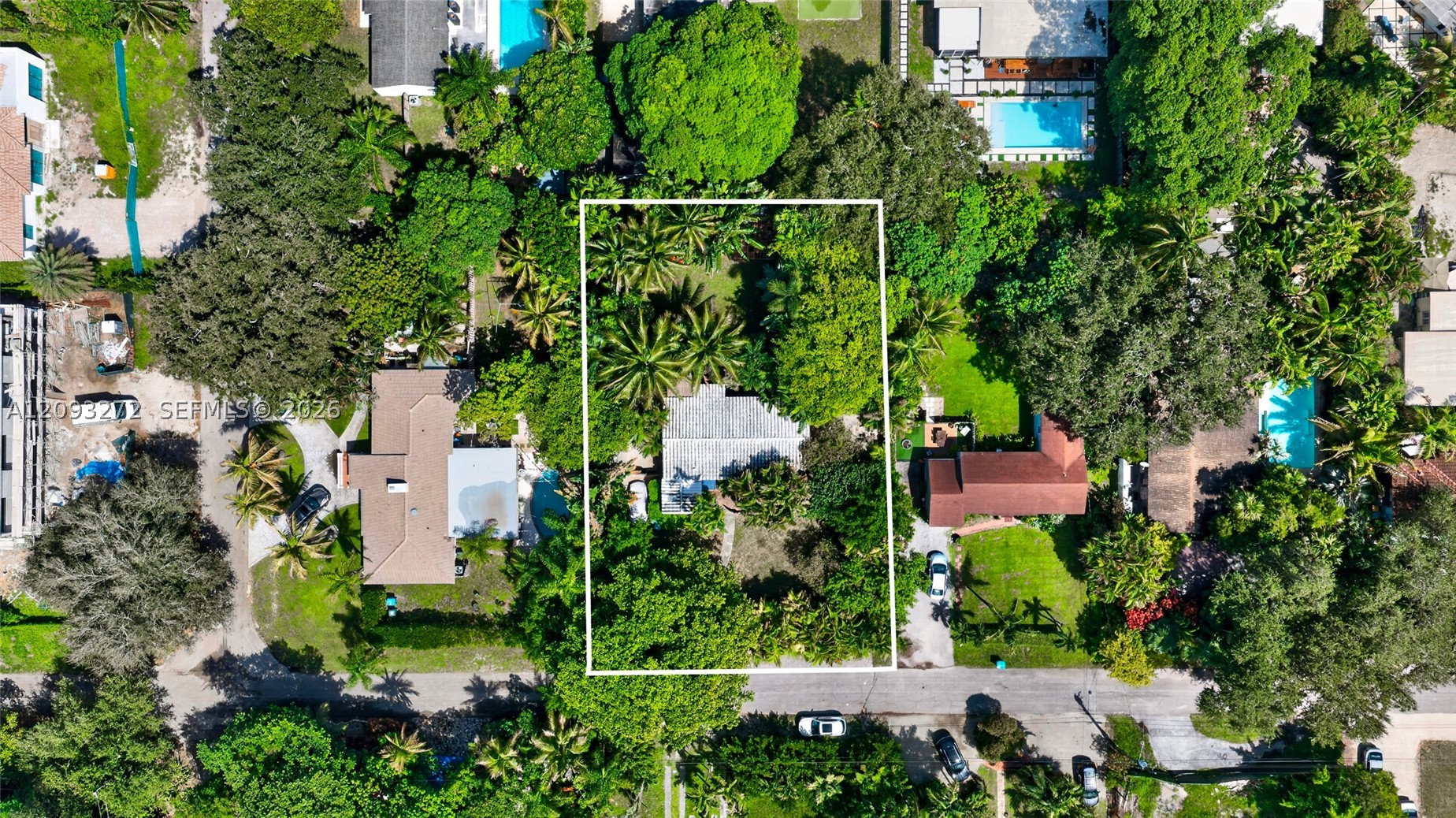 1103 NE 118th St, Biscayne Park FL 33161