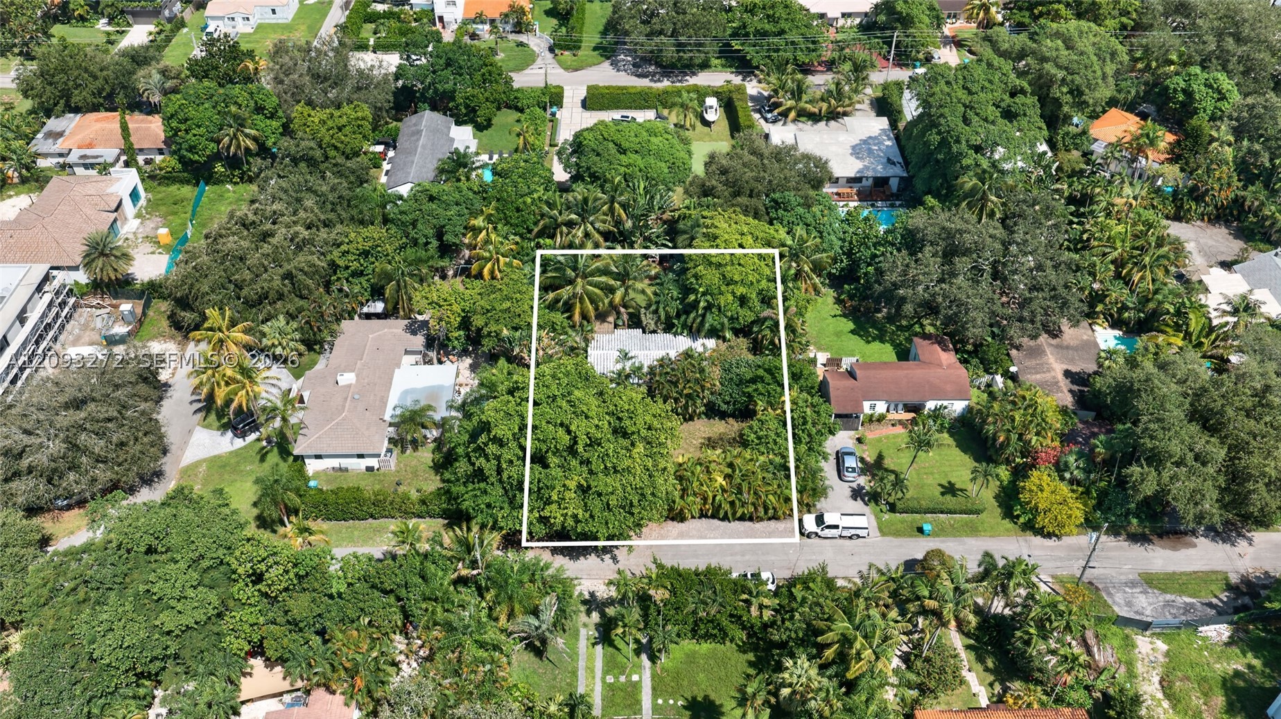 1103 NE 118th St, Biscayne Park FL 33161