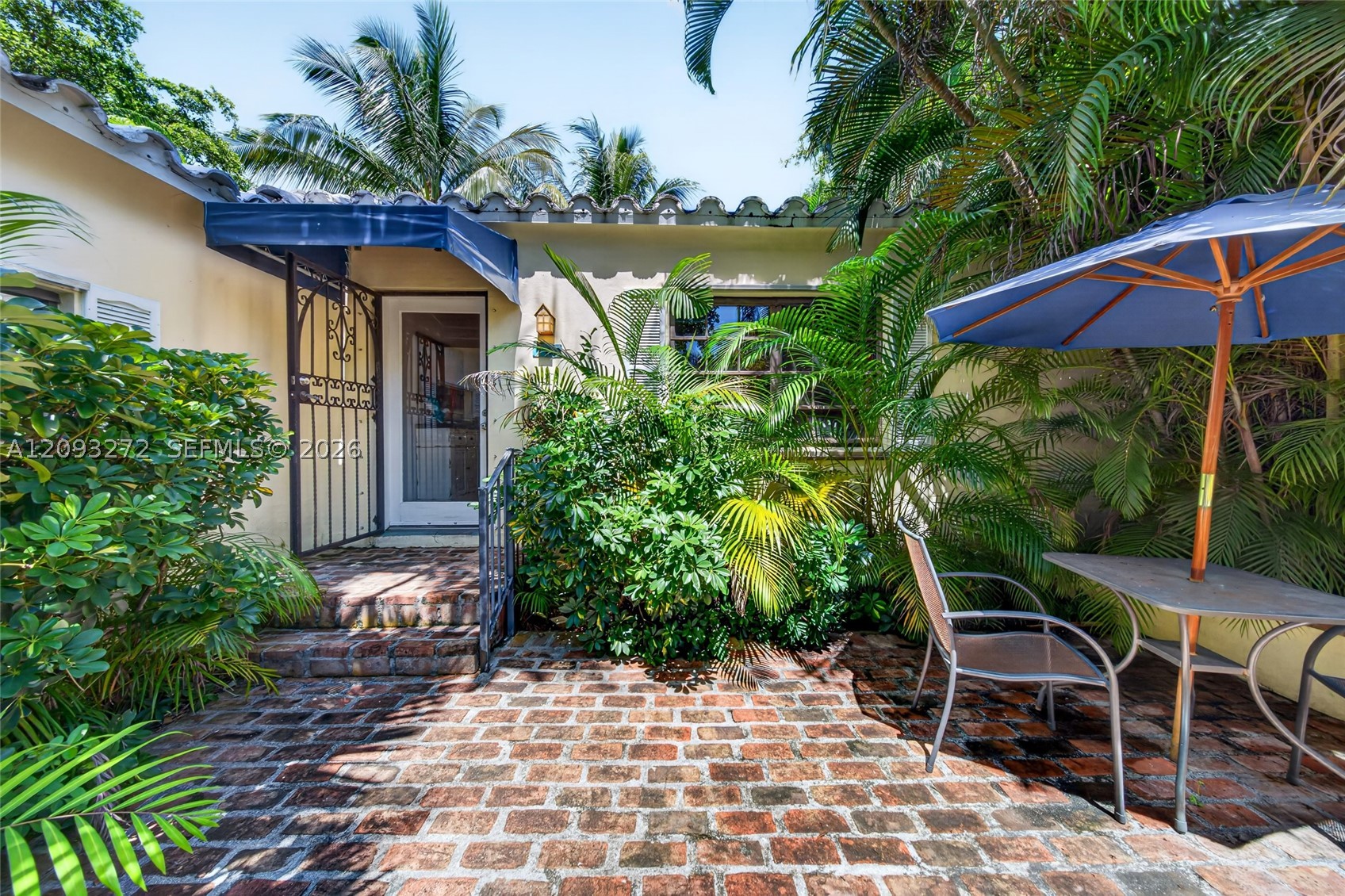1103 NE 118th St, Biscayne Park FL 33161