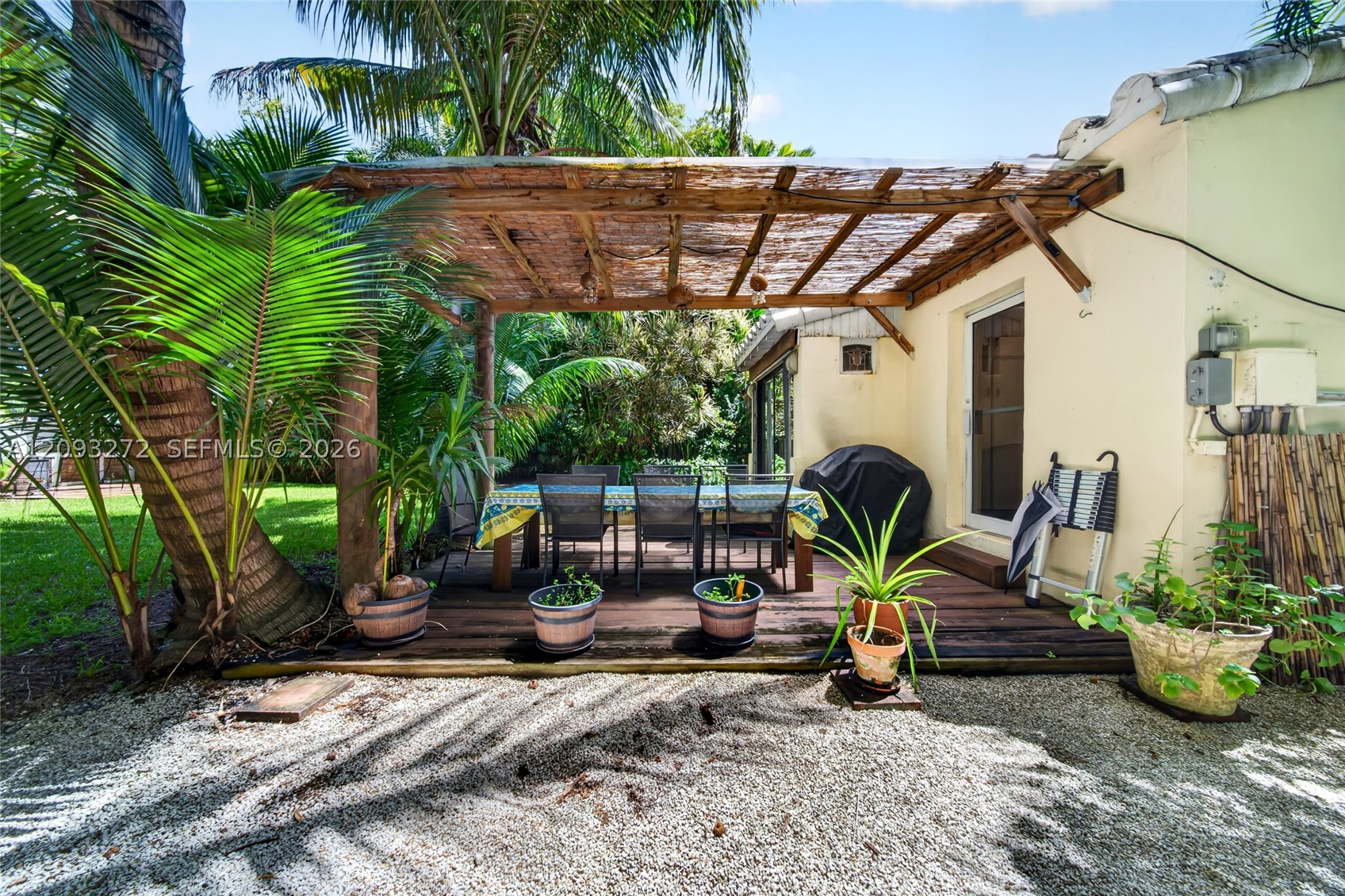 1103 NE 118th St, Biscayne Park FL 33161