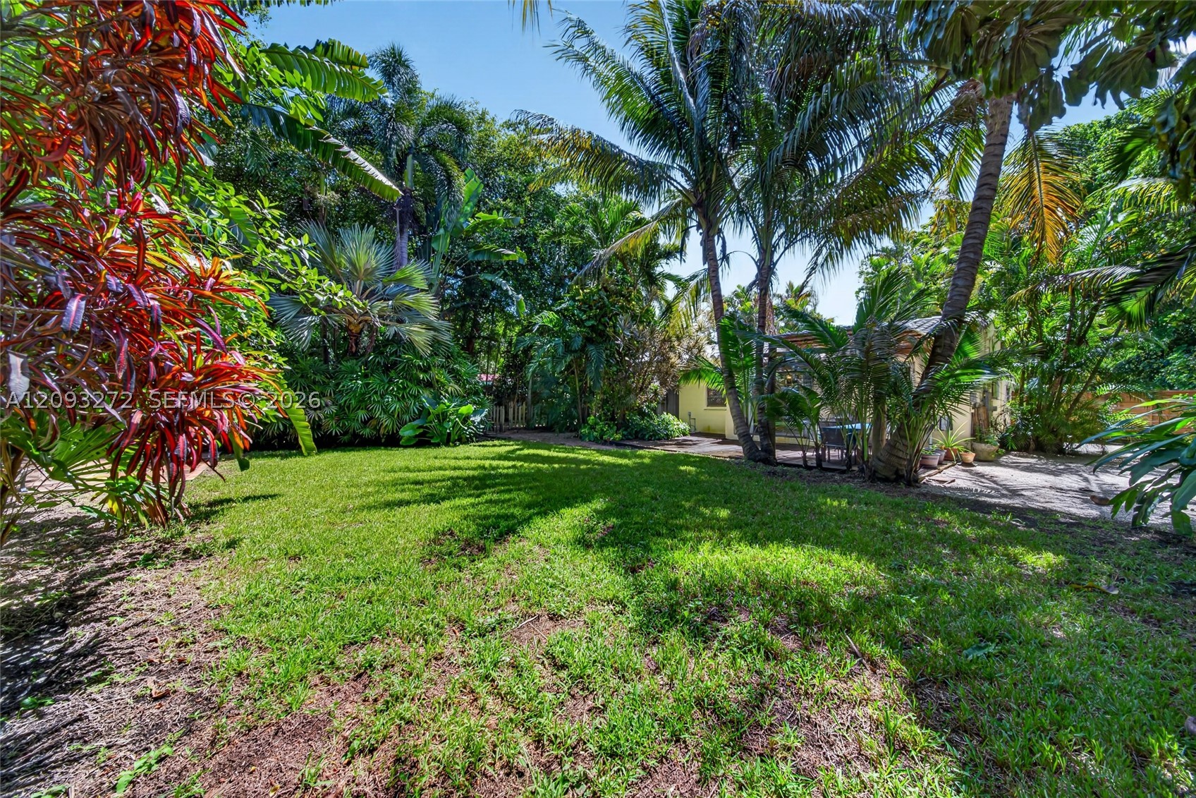 1103 NE 118th St, Biscayne Park FL 33161