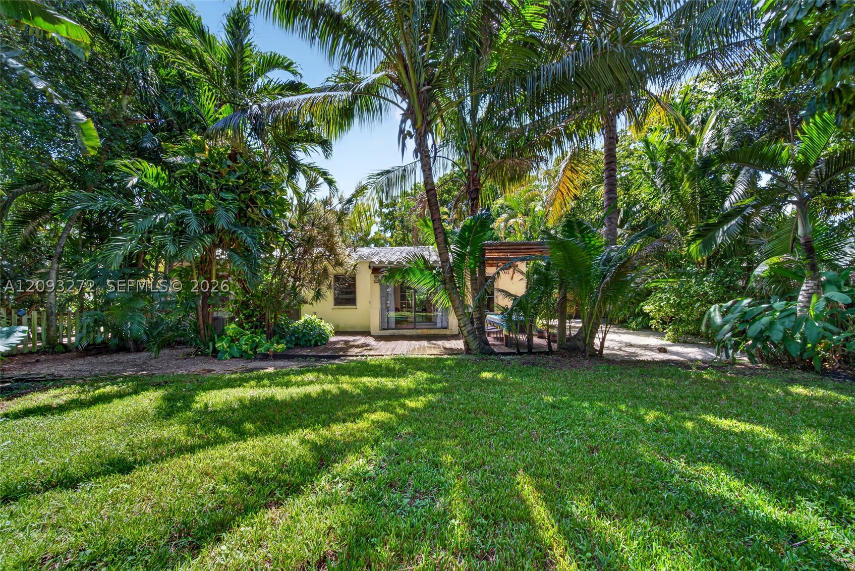 1103 NE 118th St, Biscayne Park FL 33161