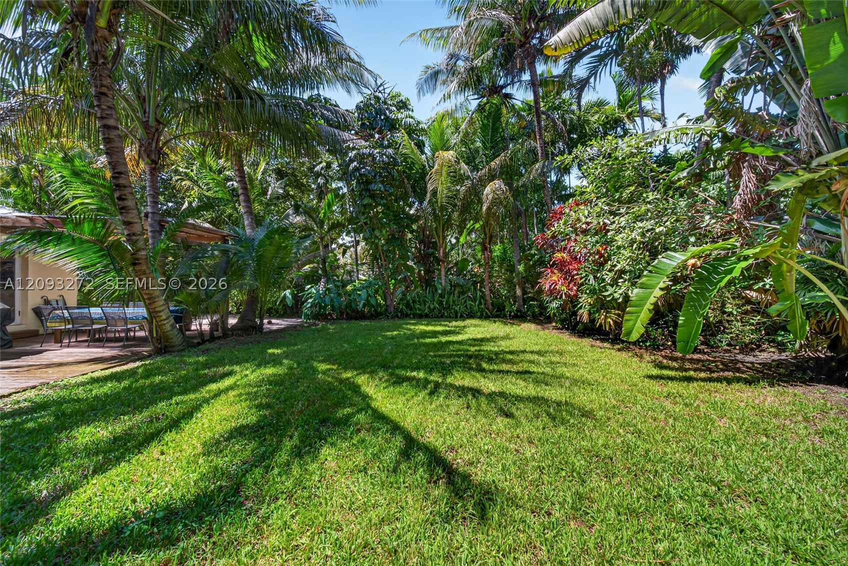 1103 NE 118th St, Biscayne Park FL 33161