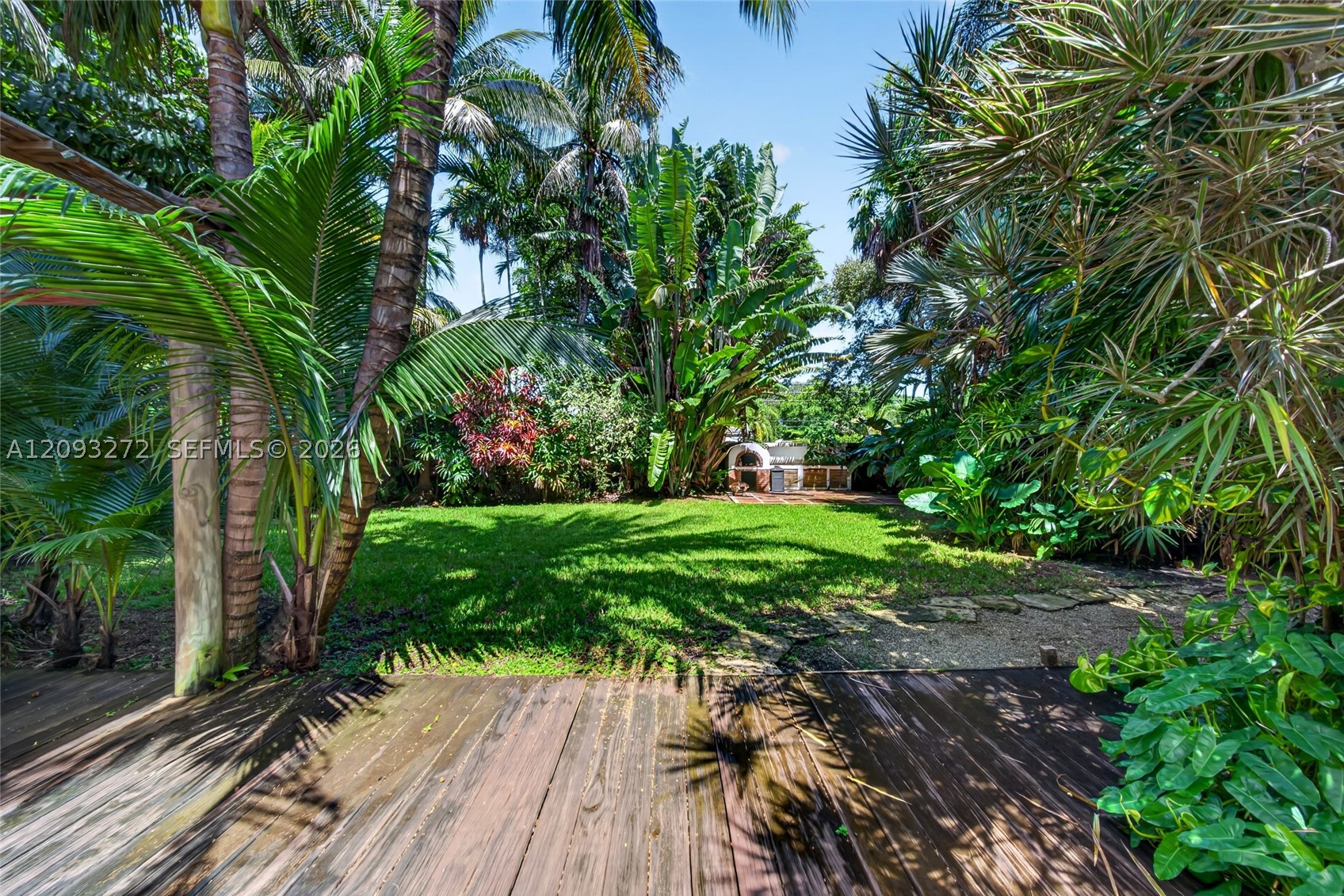 1103 NE 118th St, Biscayne Park FL 33161