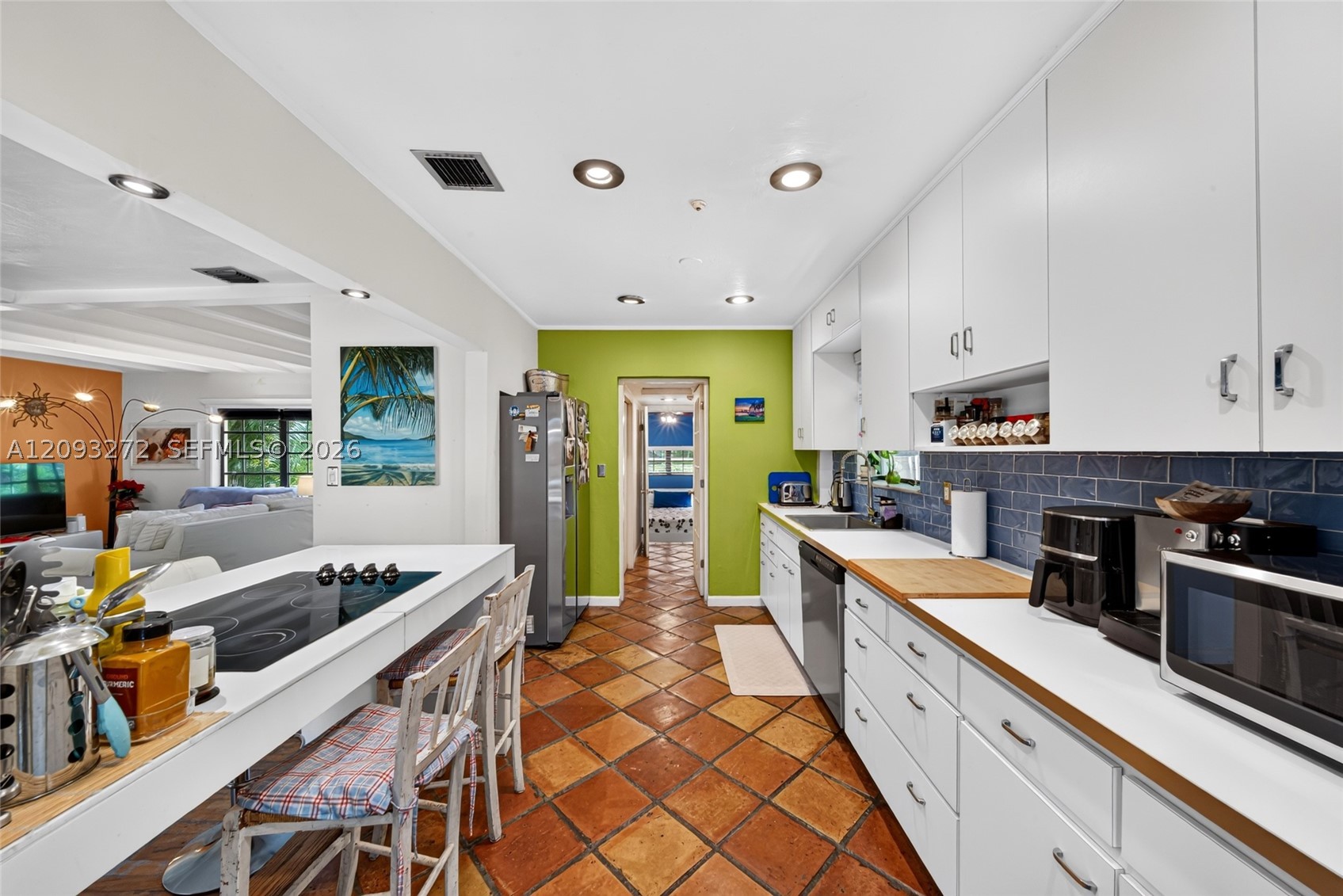 1103 NE 118th St, Biscayne Park FL 33161