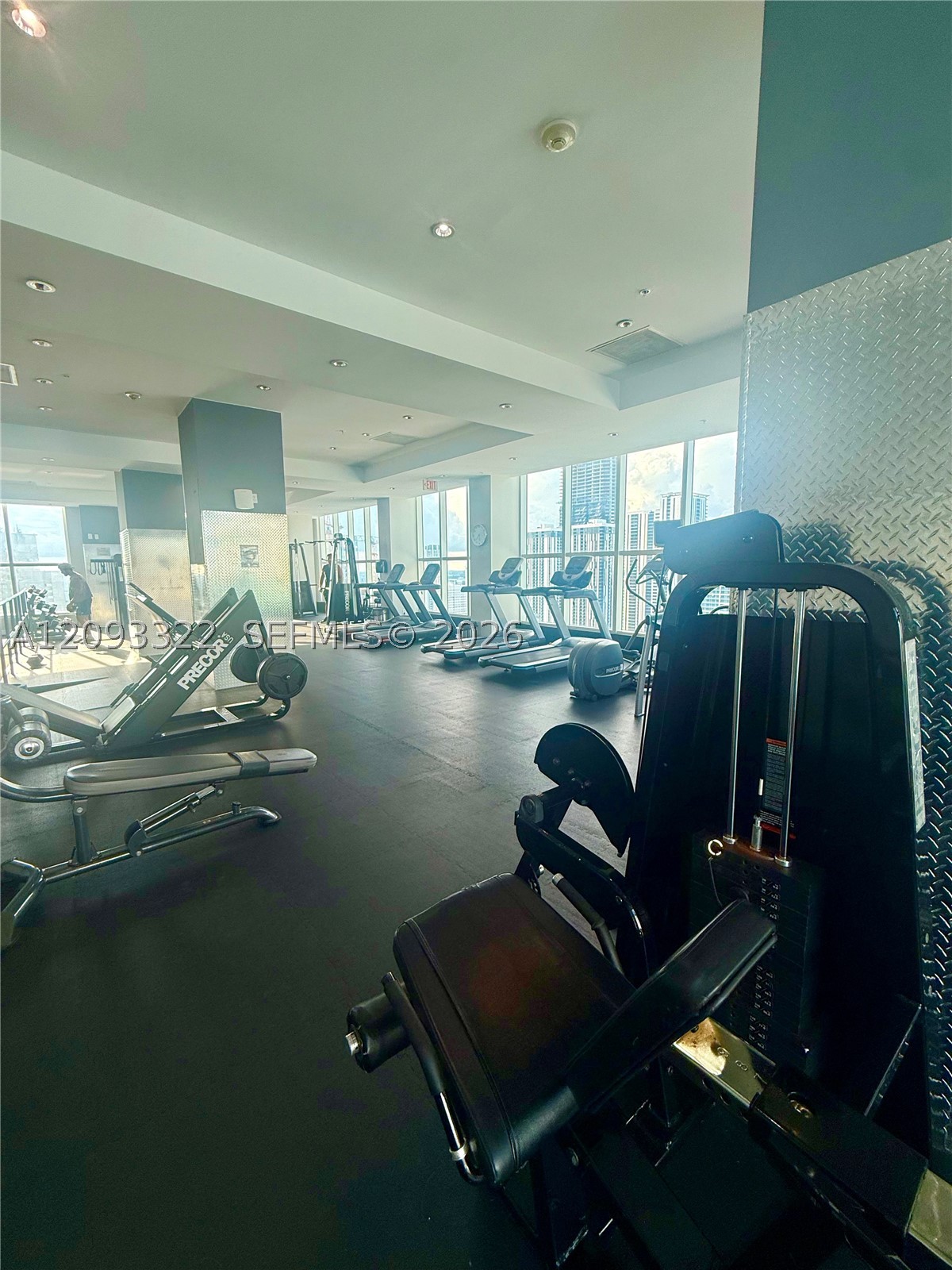 133 NE 2nd Ave #2607, Miami FL 33132
