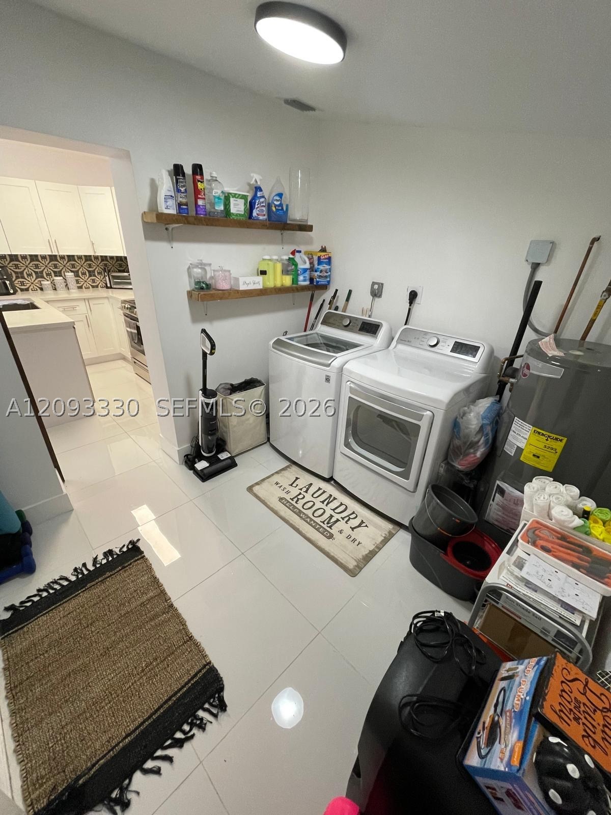 3330 NW 18th St, Miami FL 33125