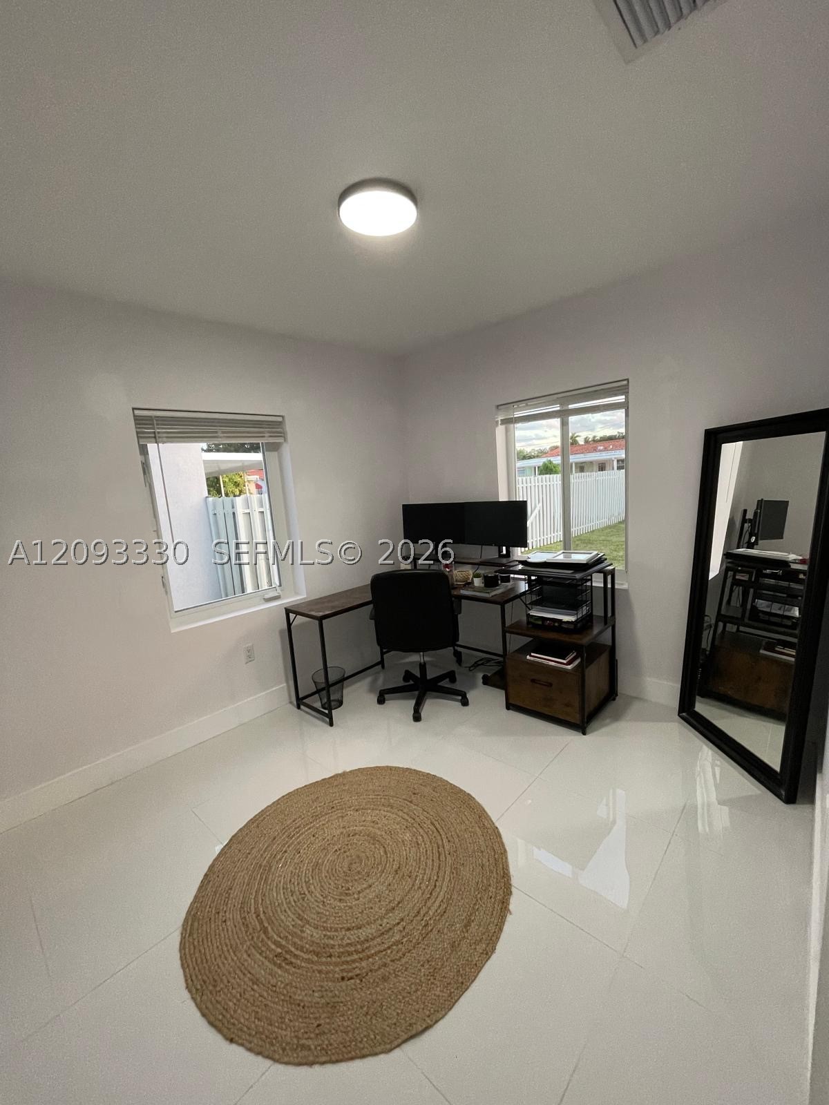 3330 NW 18th St, Miami FL 33125