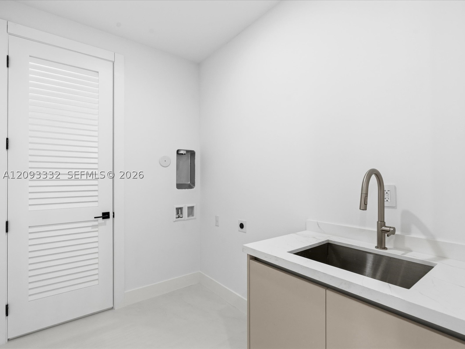 353 SW 23rd Rd, Miami FL 33129