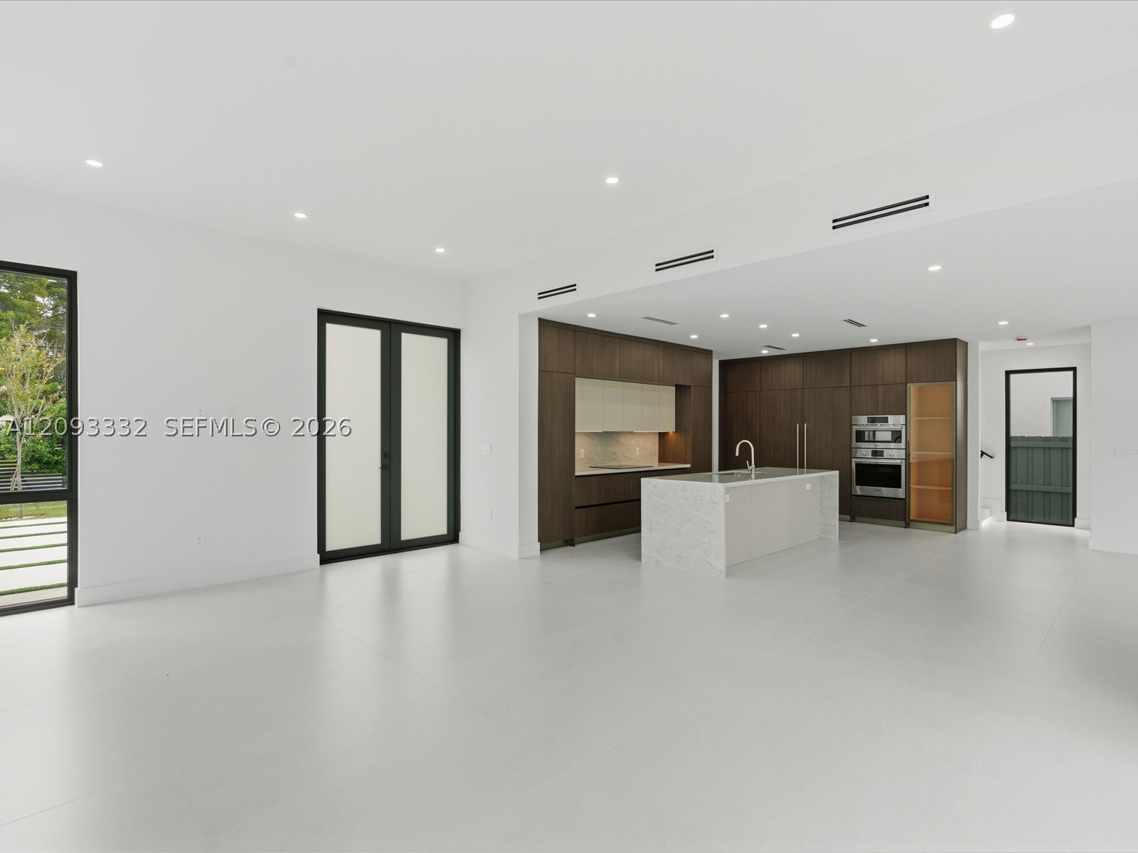 353 SW 23rd Rd, Miami FL 33129