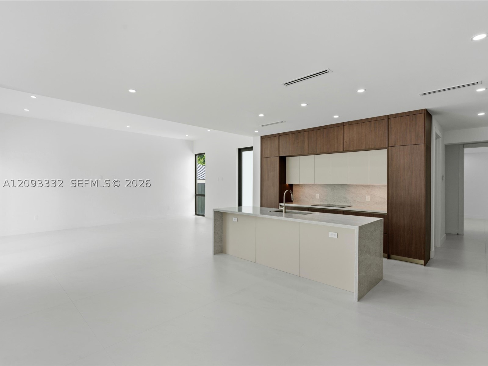 353 SW 23rd Rd, Miami FL 33129