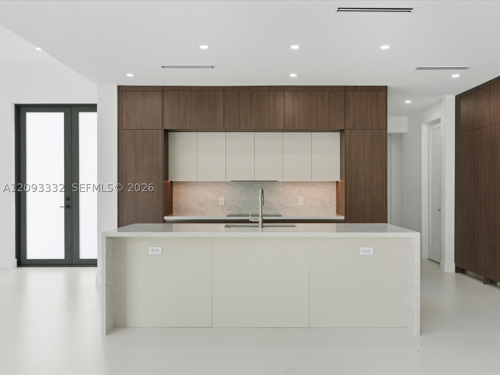 353 SW 23rd Rd, Miami FL 33129