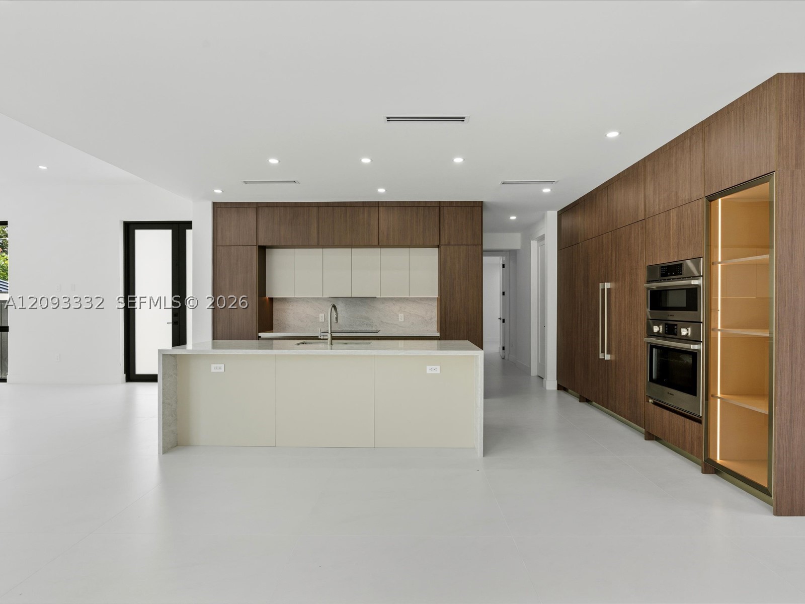 353 SW 23rd Rd, Miami FL 33129