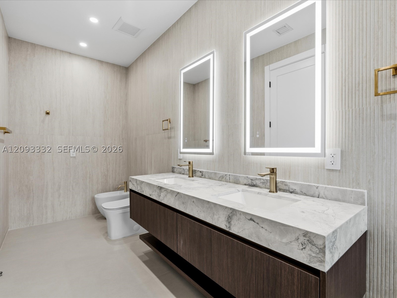 353 SW 23rd Rd, Miami FL 33129