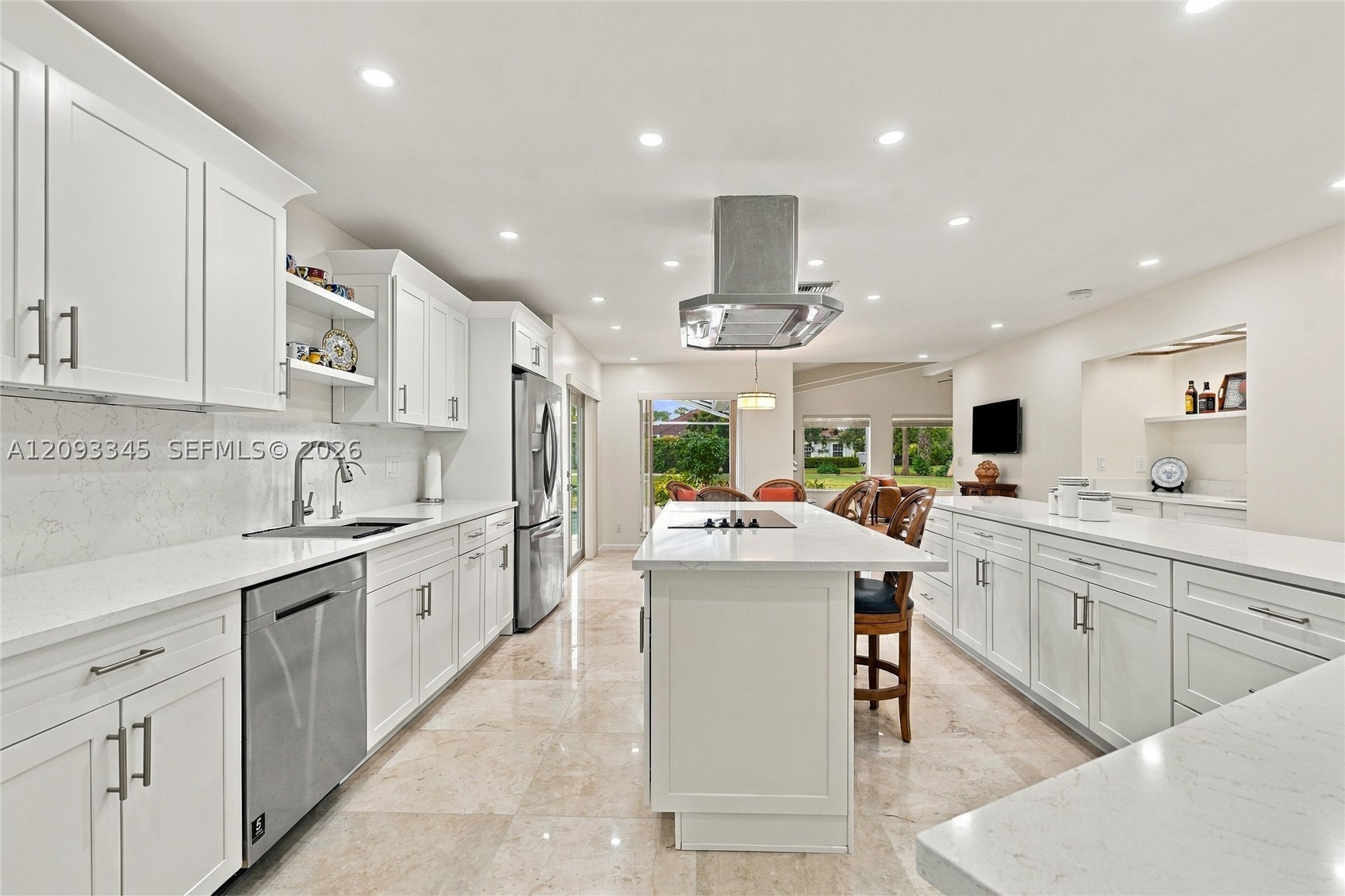 444 Glenbrook Dr, Atlantis FL 33462