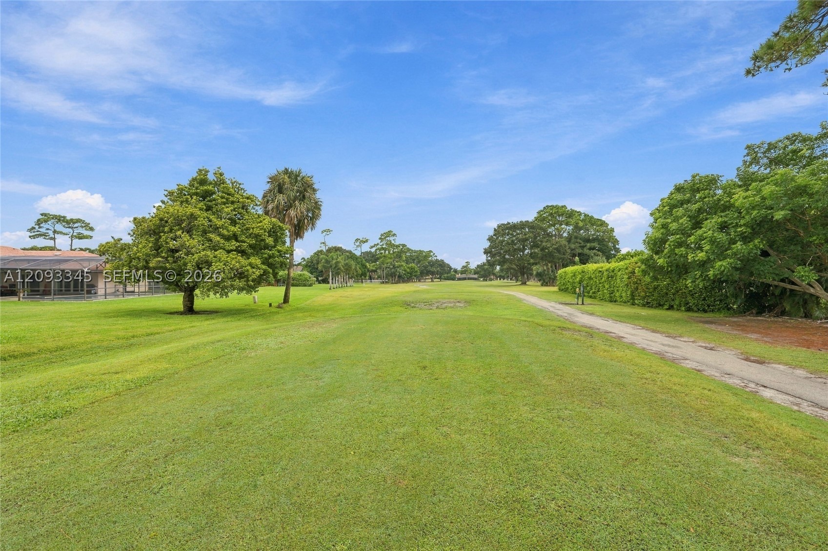 444 Glenbrook Dr, Atlantis FL 33462