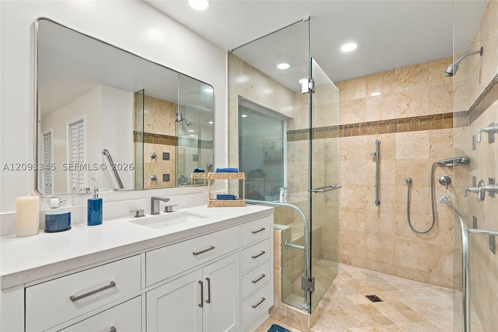 444 Glenbrook Dr, Atlantis FL 33462