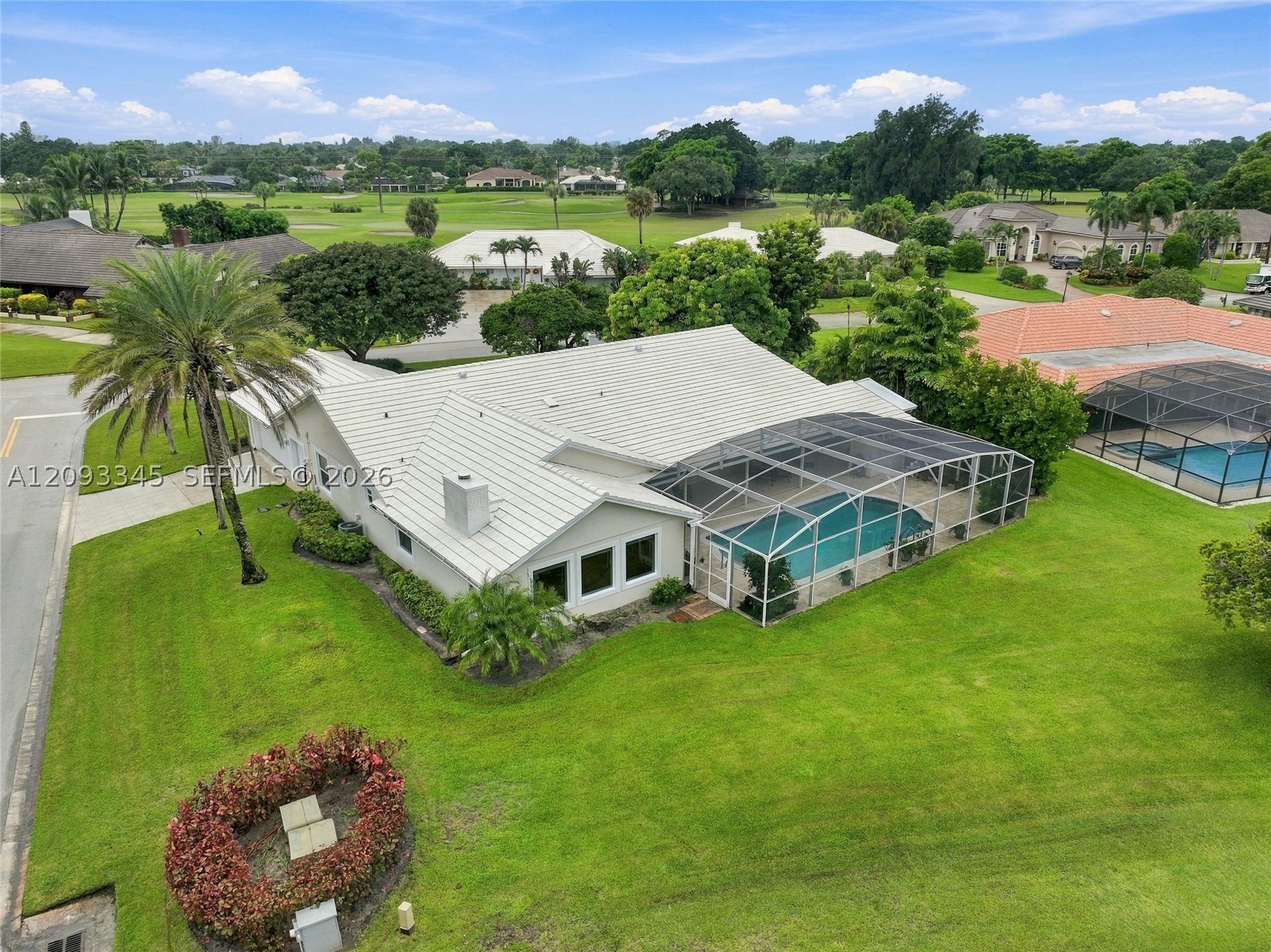444 Glenbrook Dr, Atlantis FL 33462