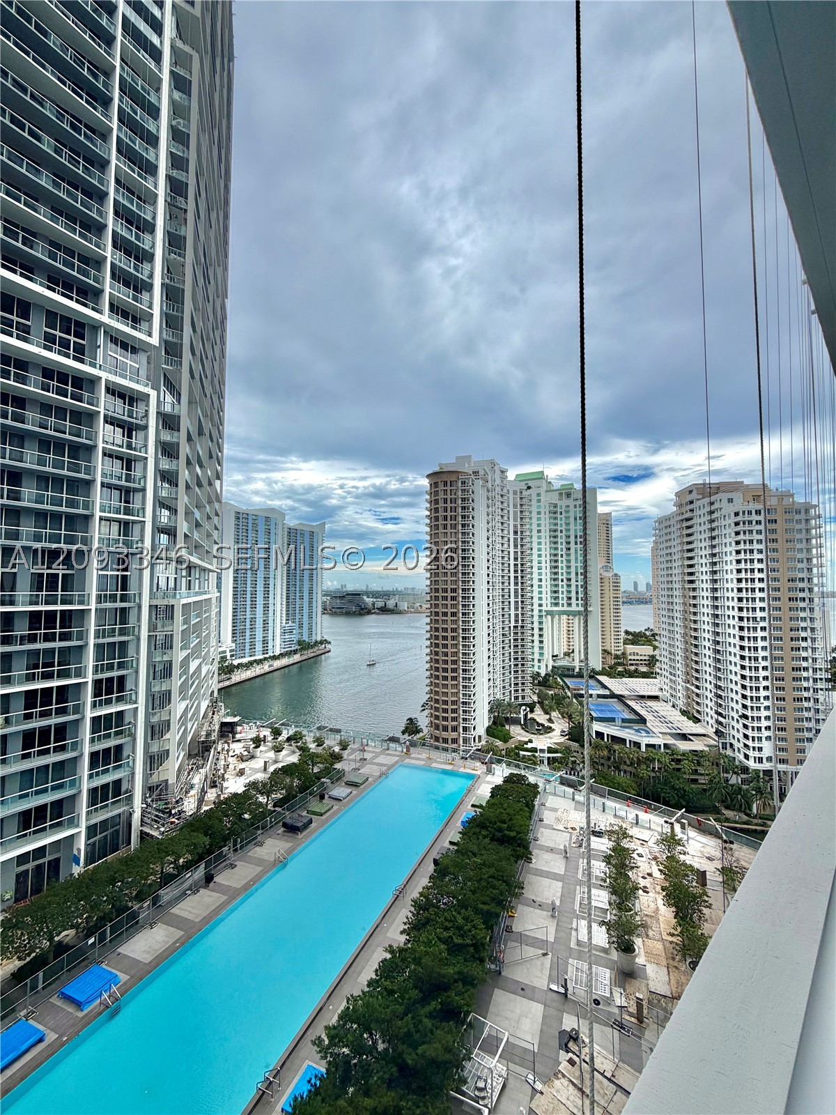 495 Brickell Ave #2206, Miami FL 33131
