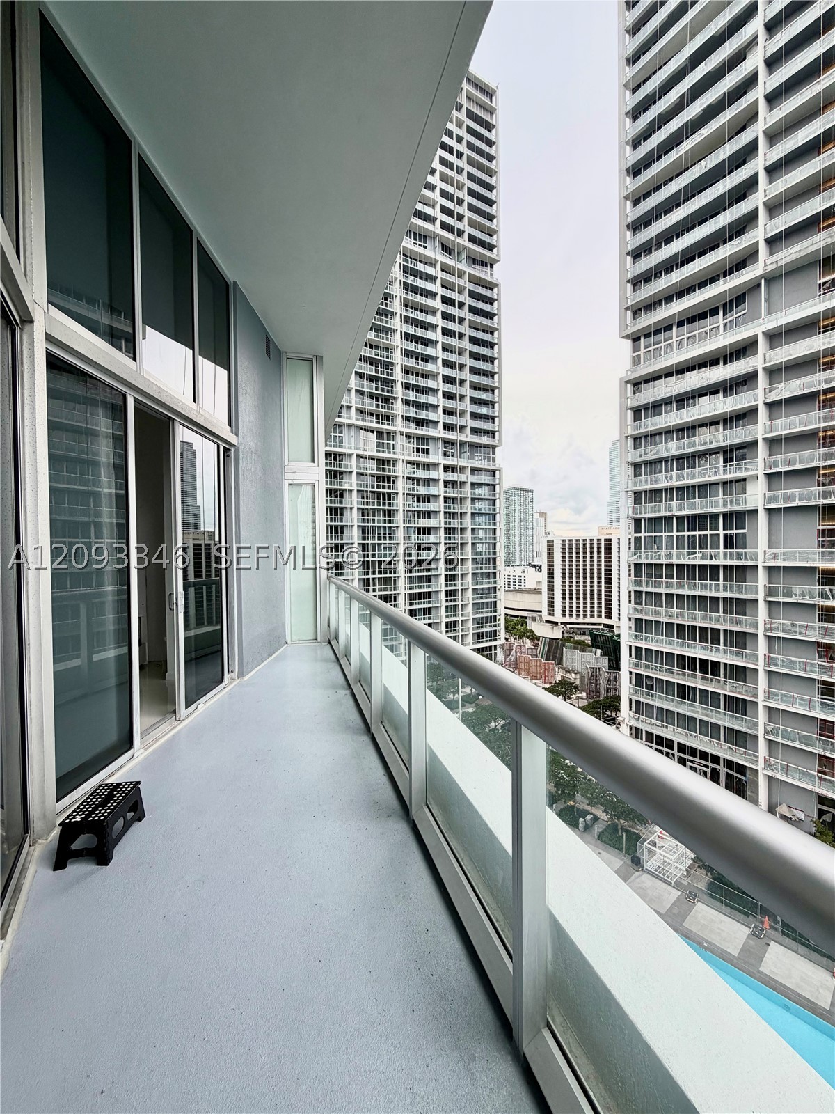 495 Brickell Ave #2206, Miami FL 33131