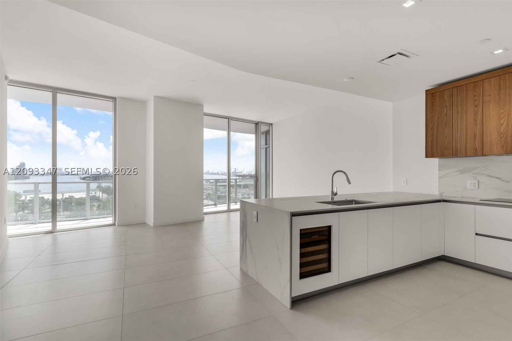 1400 Biscayne Blvd #706, Miami FL 33132