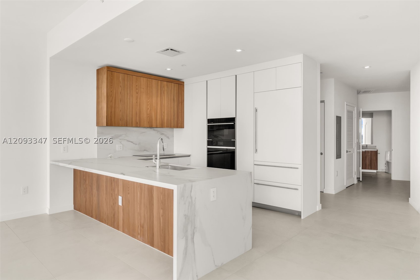 1400 Biscayne Blvd #706, Miami FL 33132